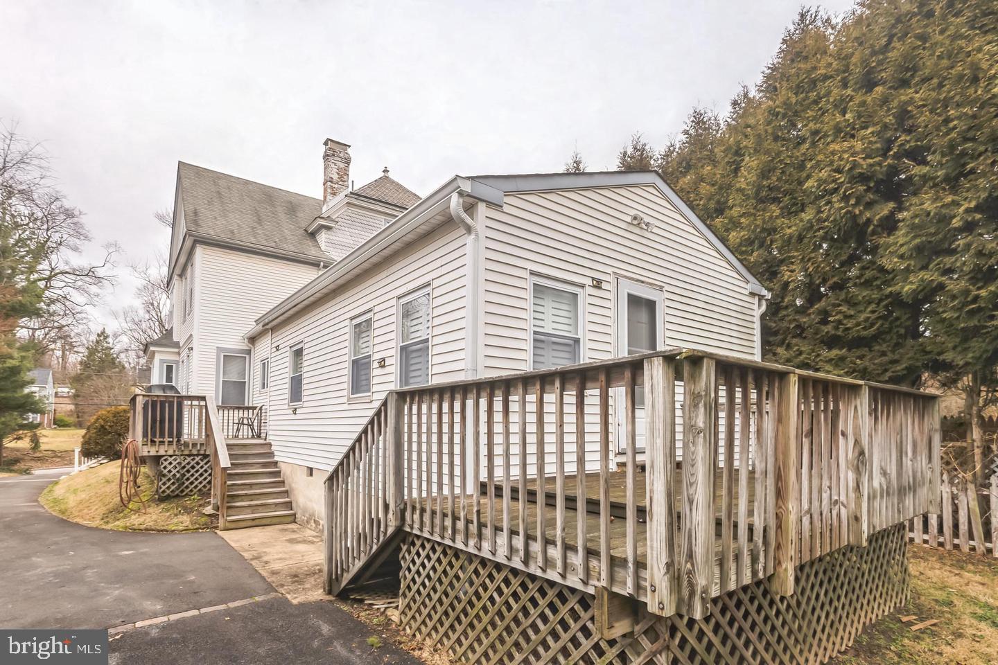 ELKINS PARK - Residential Lease