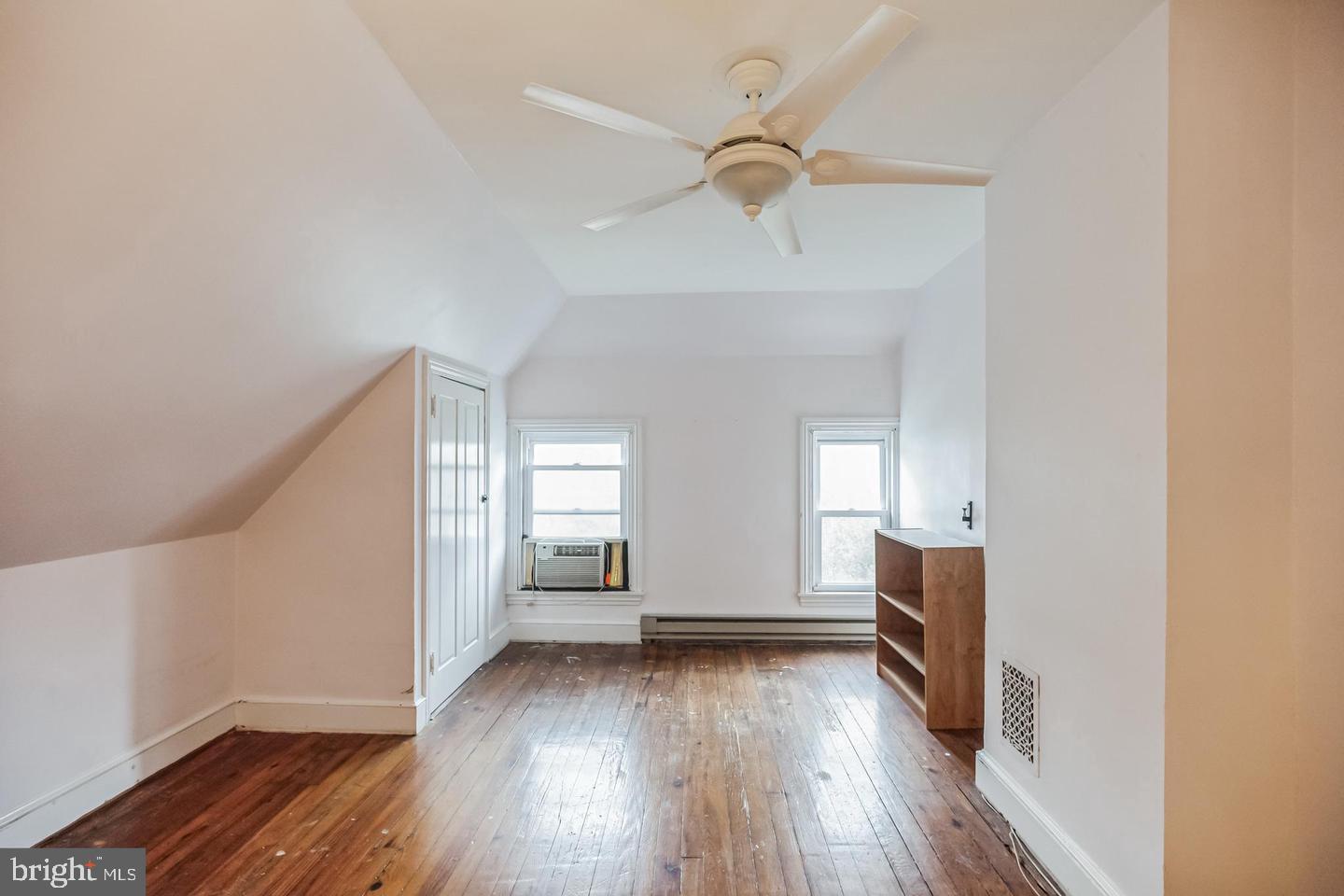 ELKINS PARK - Residential Lease