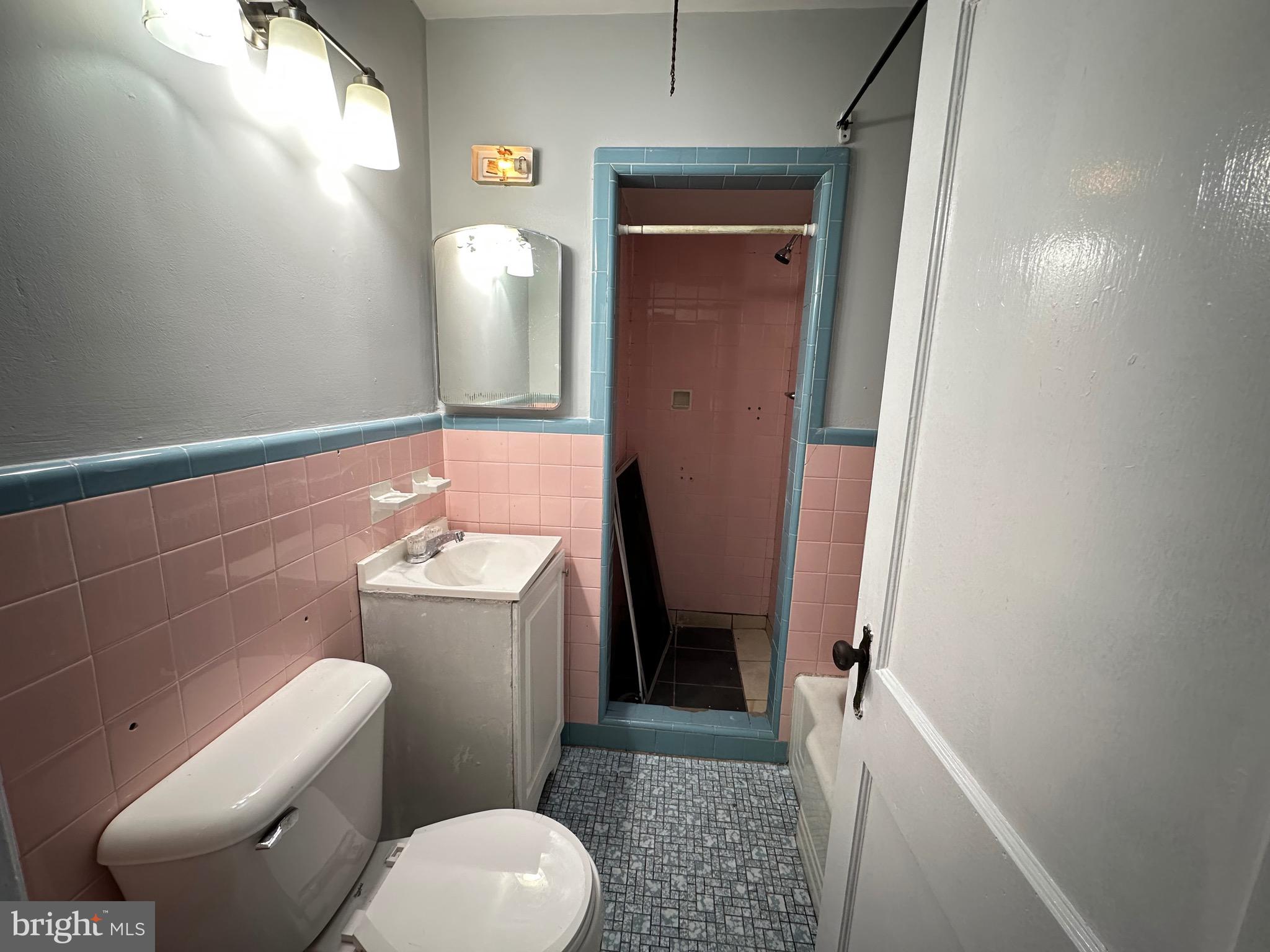 MAYFAIR - Residential