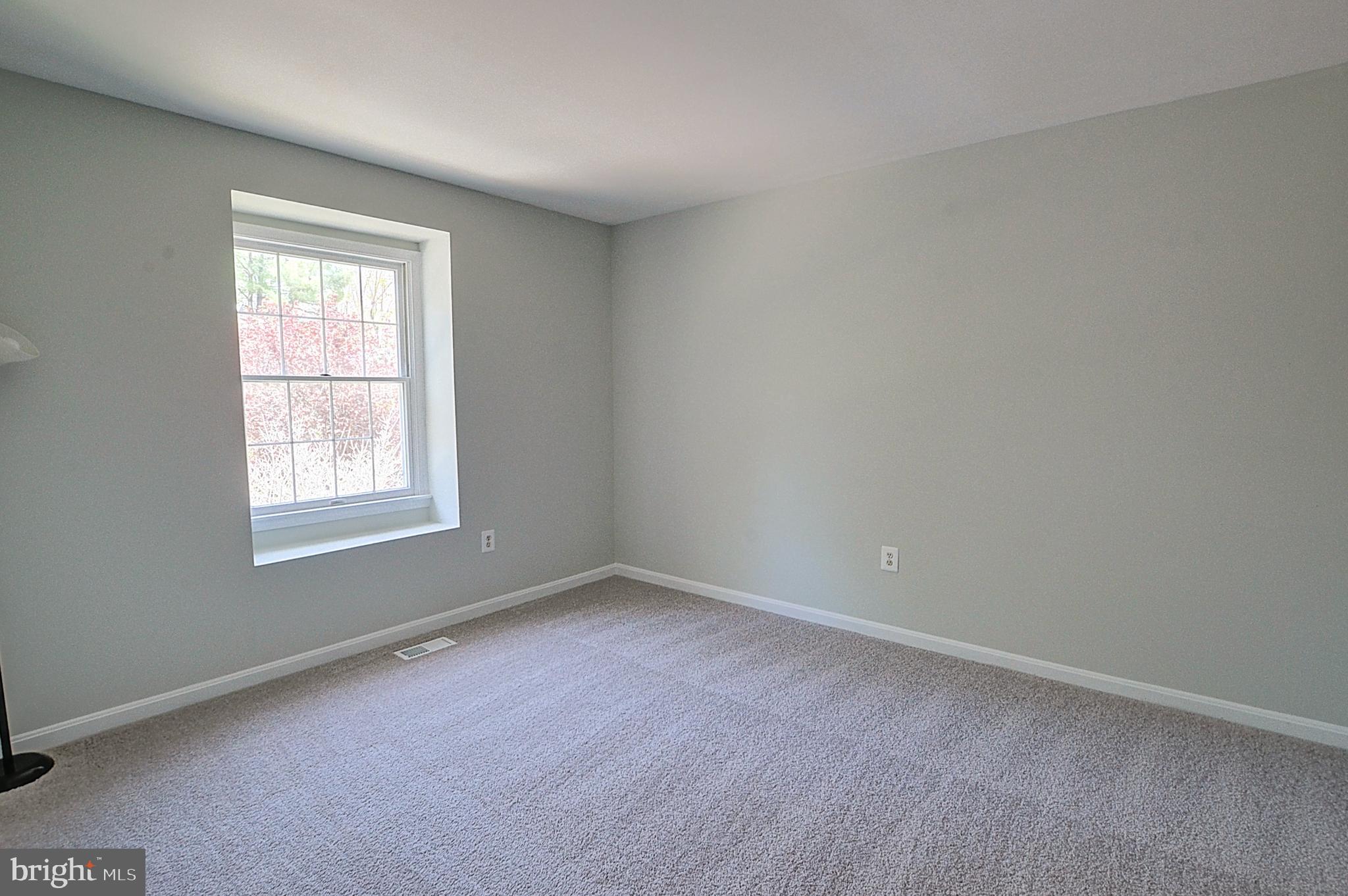 BEL PRE MANOR - Residential