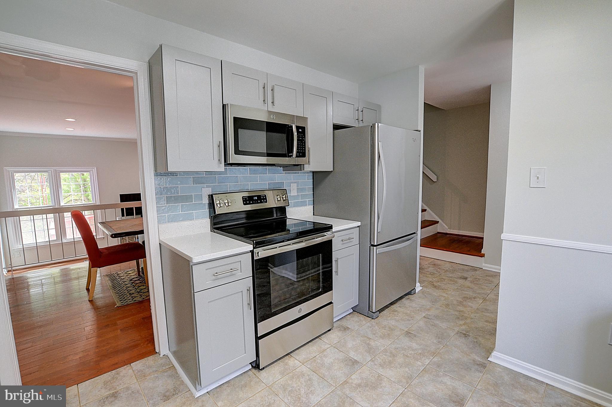 BEL PRE MANOR - Residential