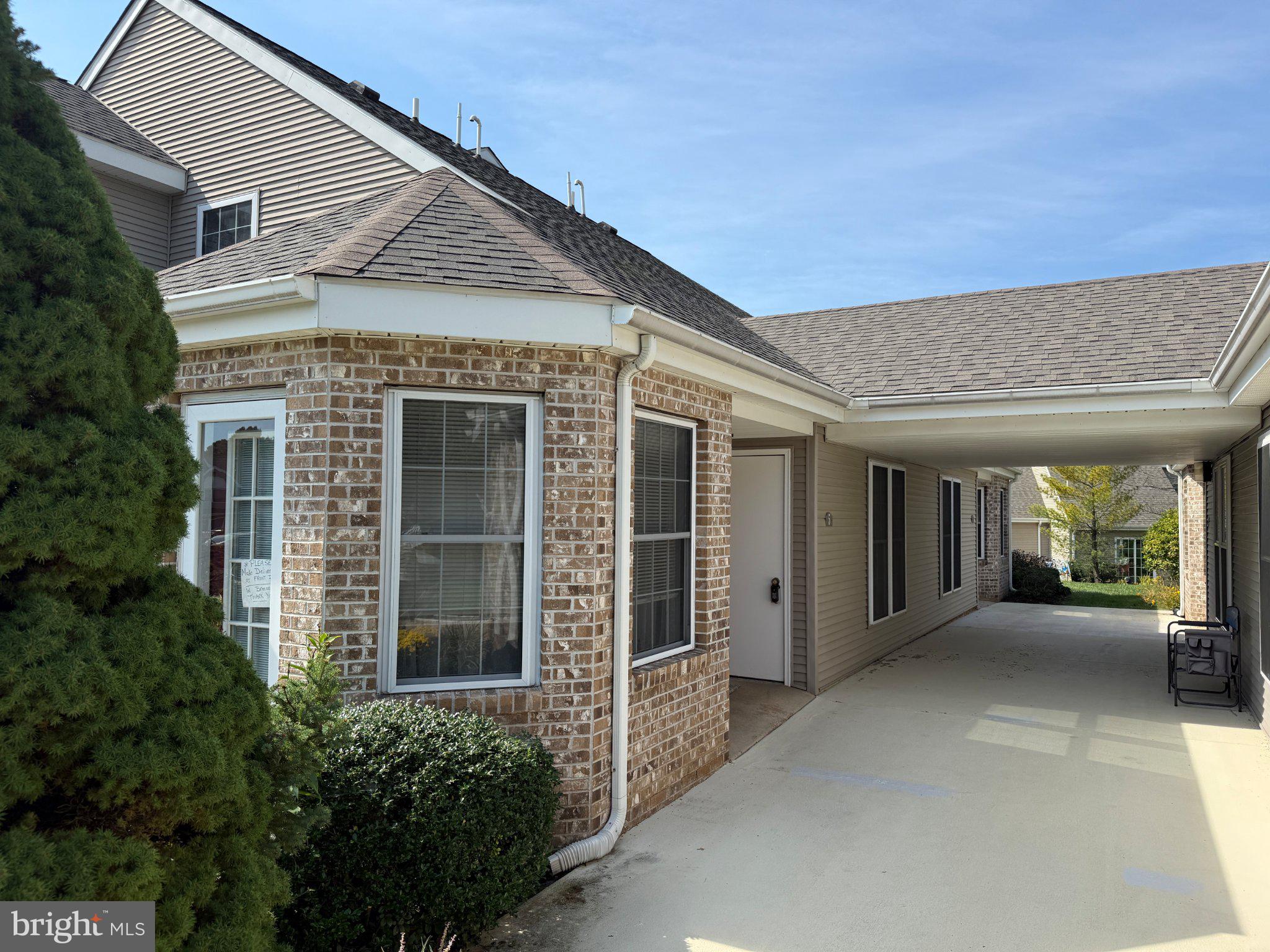 5 KENSINGTON COURT