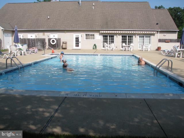 5 KENSINGTON COURT