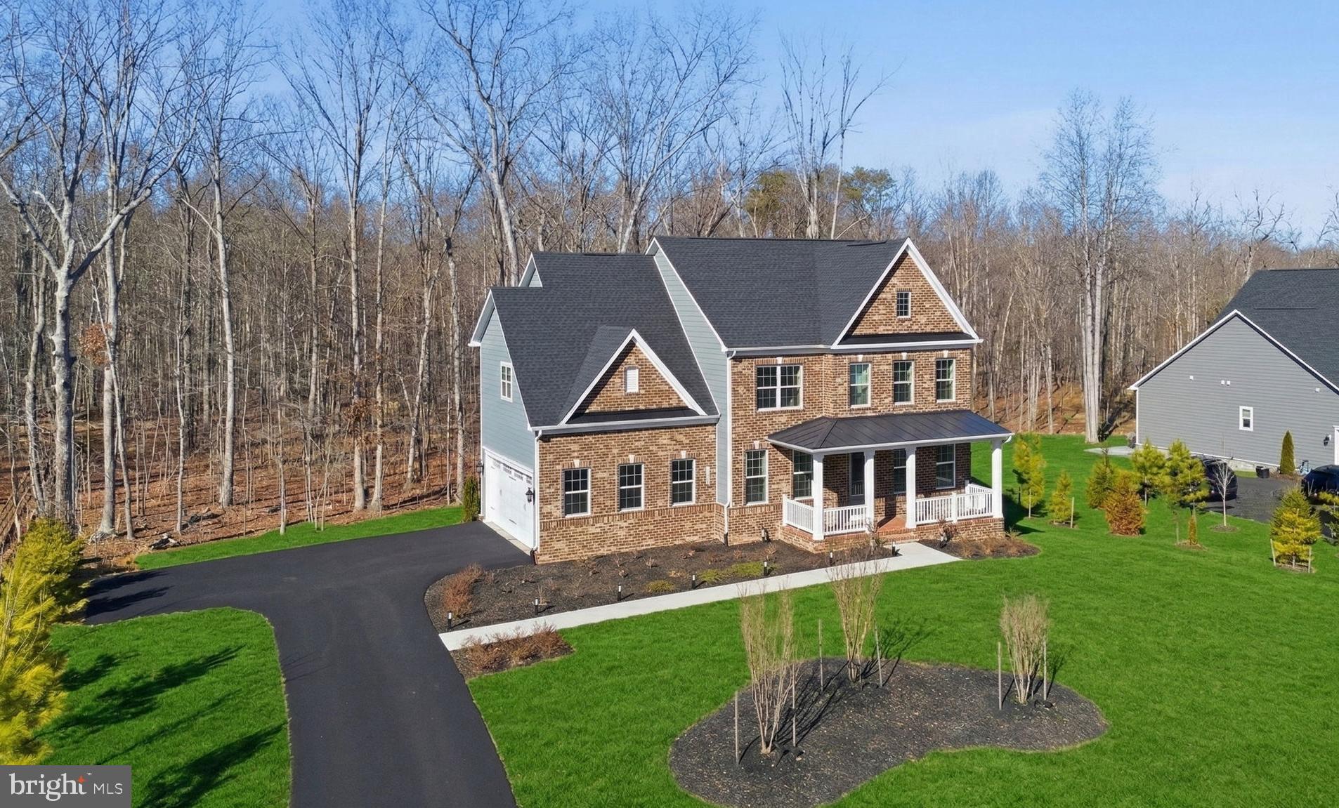 10909 CANTERBURY COURT