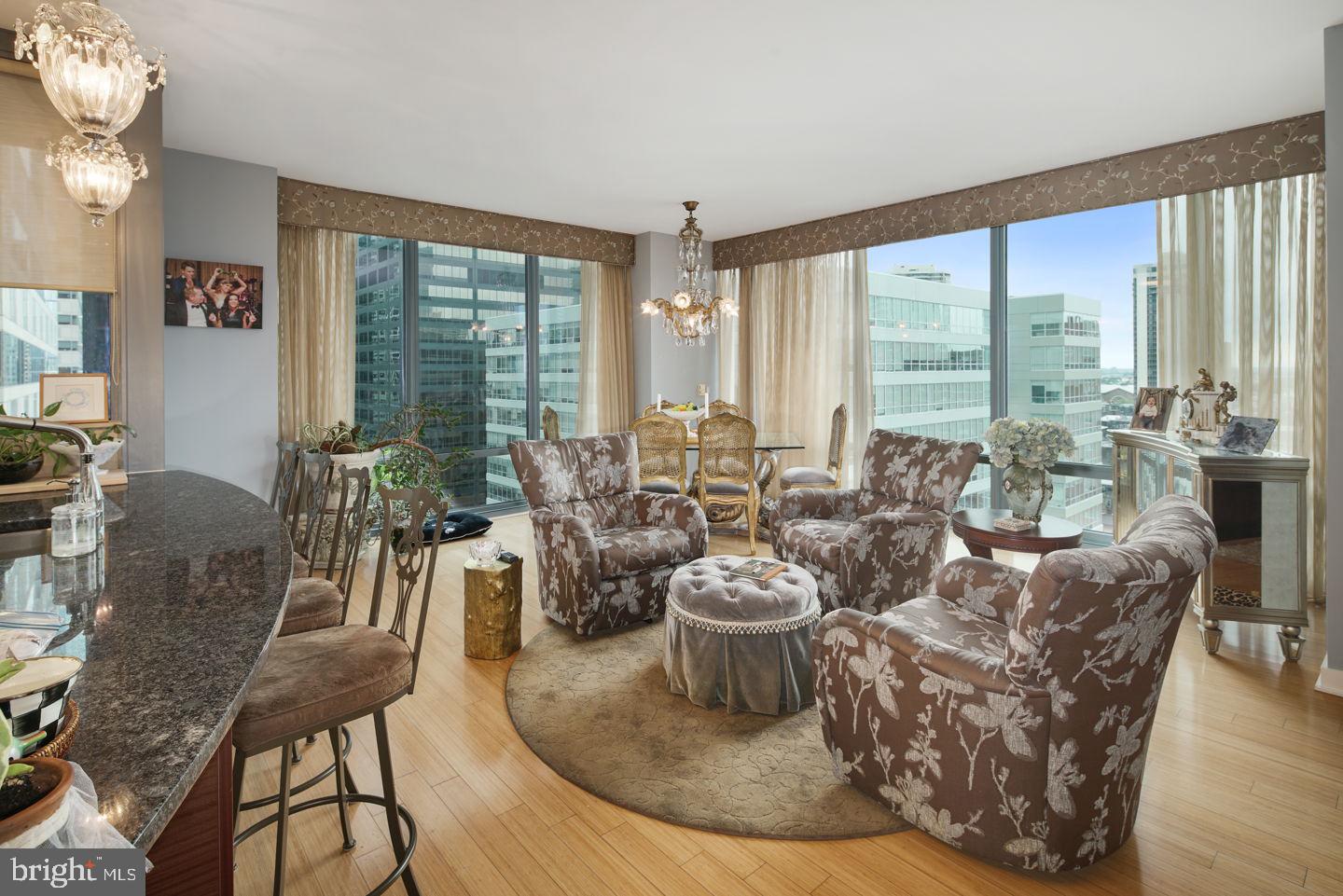 RITTENHOUSE SQUARE - Residential