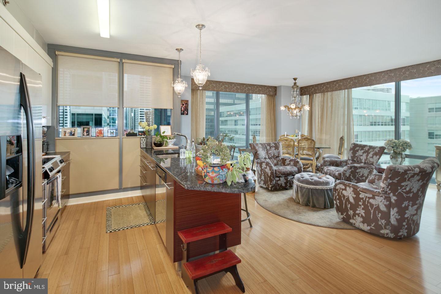 RITTENHOUSE SQUARE - Residential