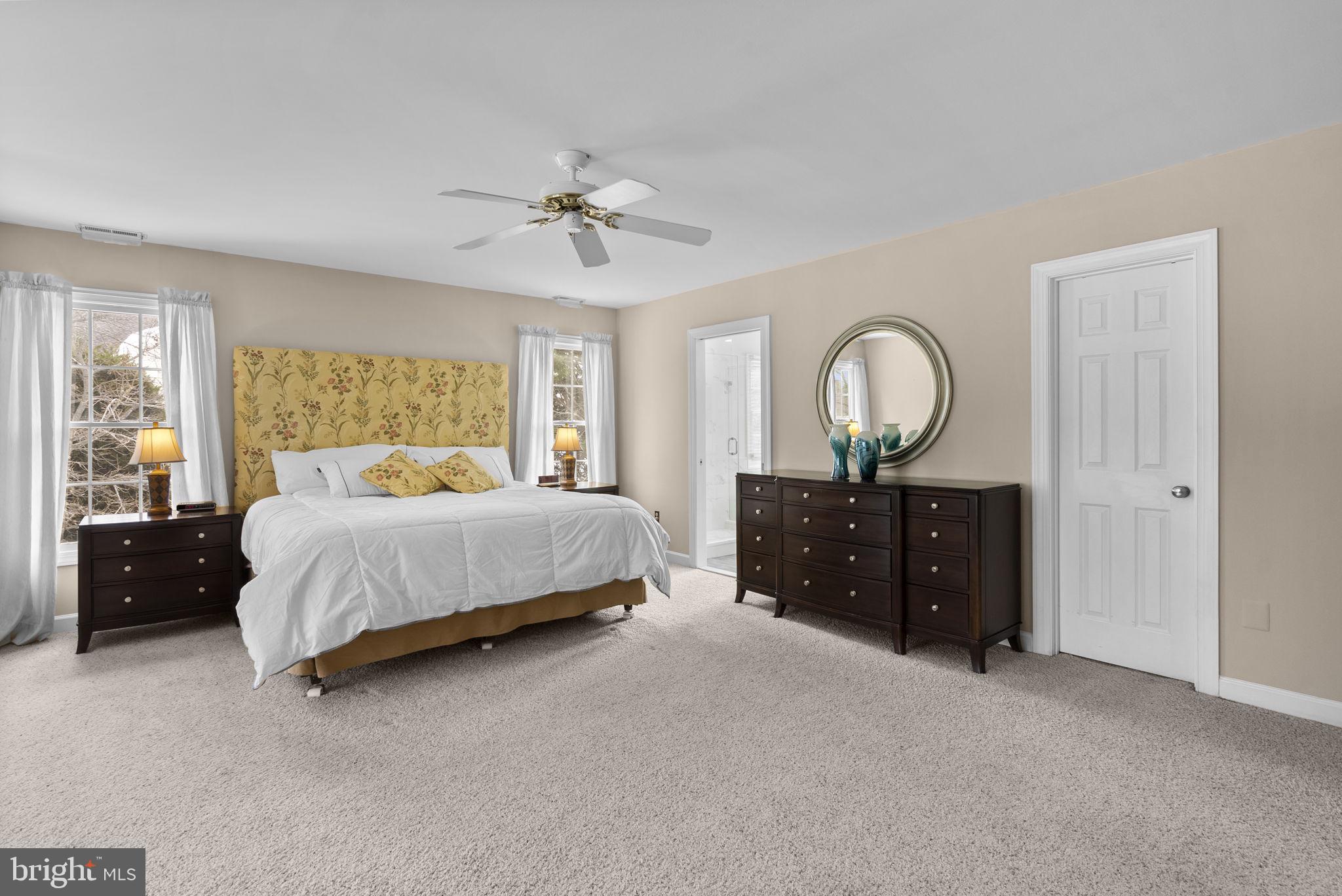 WINDY KNOLLS - Residential