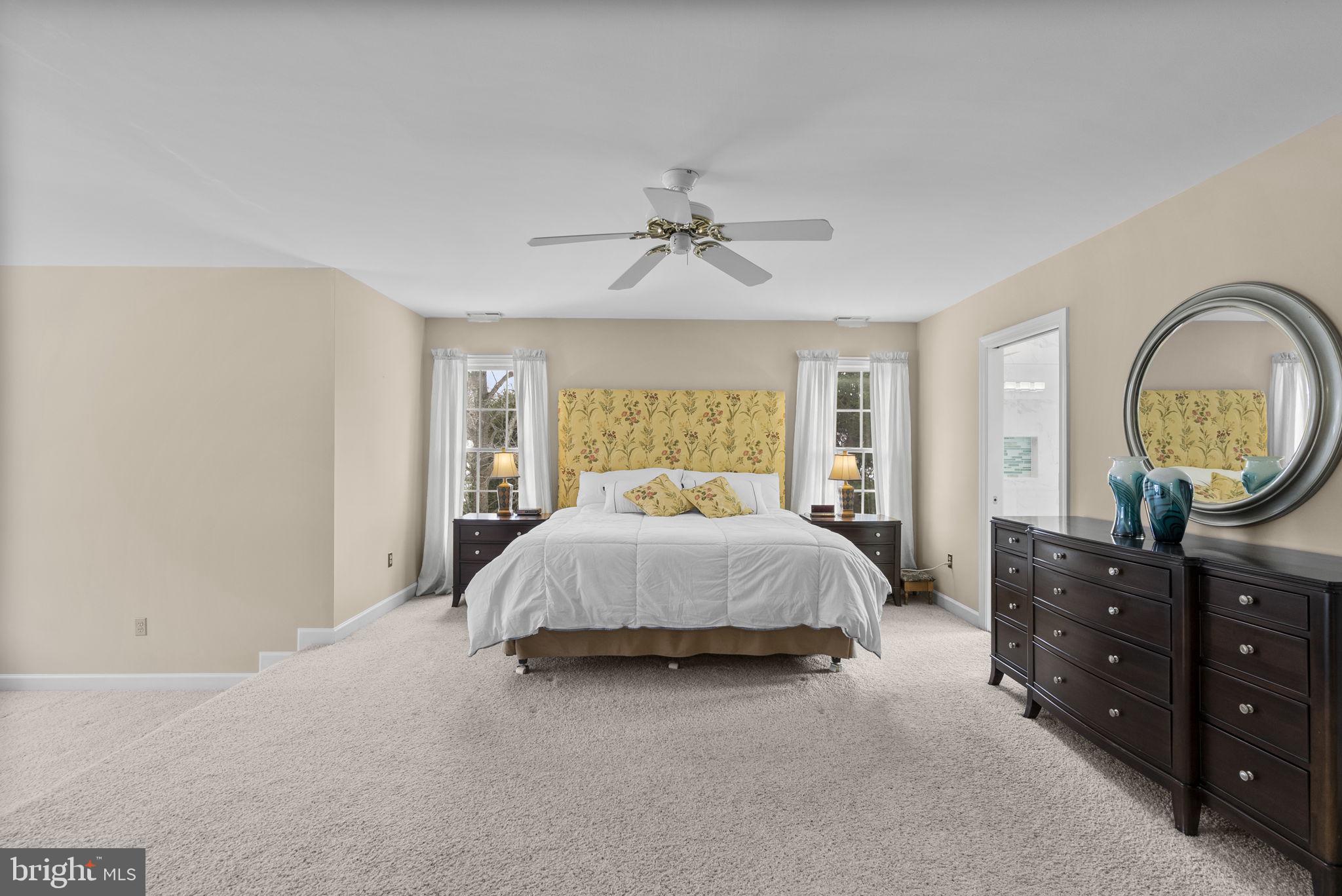 WINDY KNOLLS - Residential