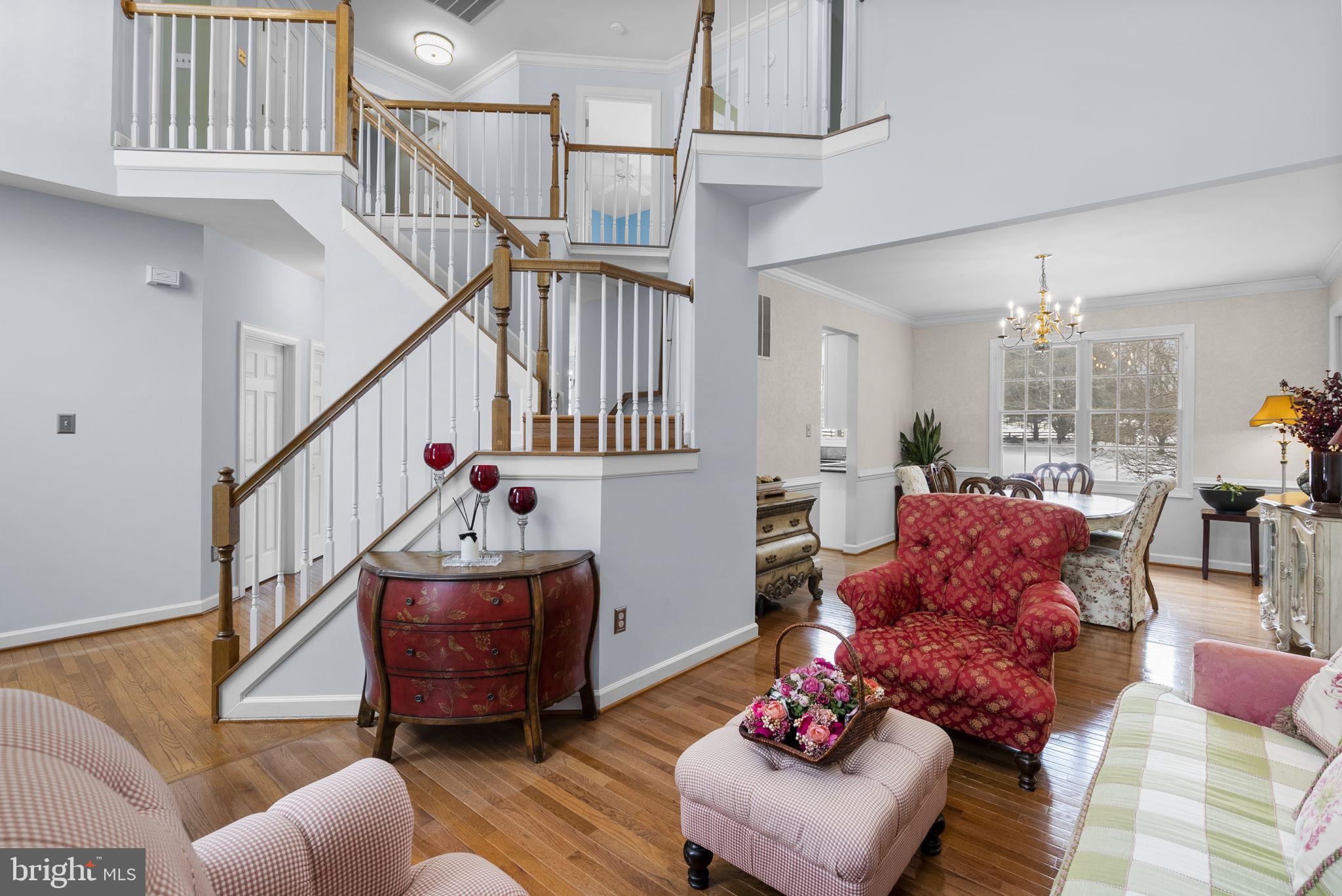 WINDY KNOLLS - Residential