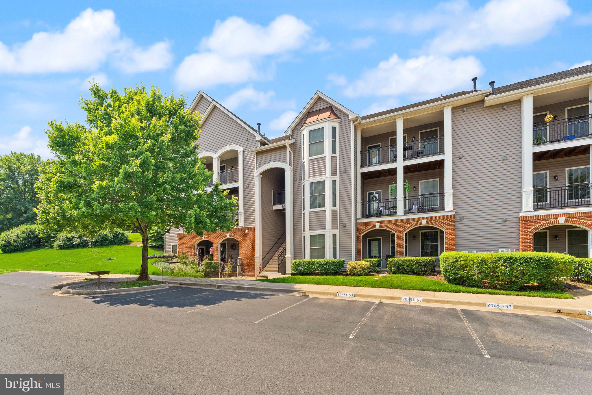 20453 CHESAPEAKE SQUARE 103