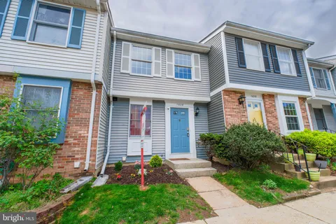 1628 10th Street S, Arlington, VA MLS: VAAR2056192