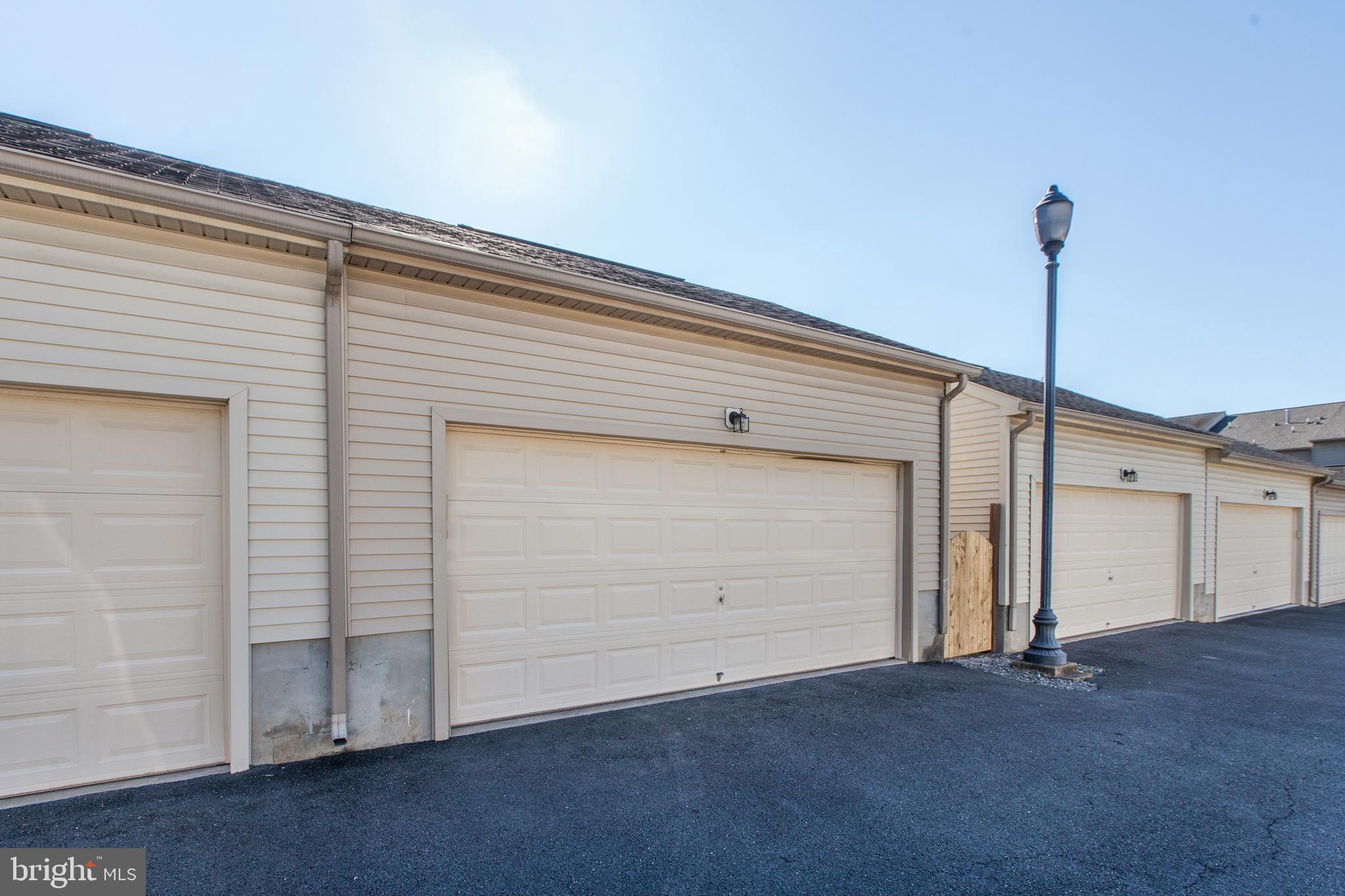 WORMANS MILL - Residential