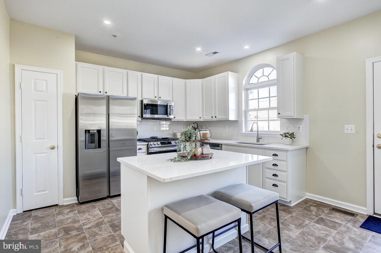 WORMANS MILL - Residential