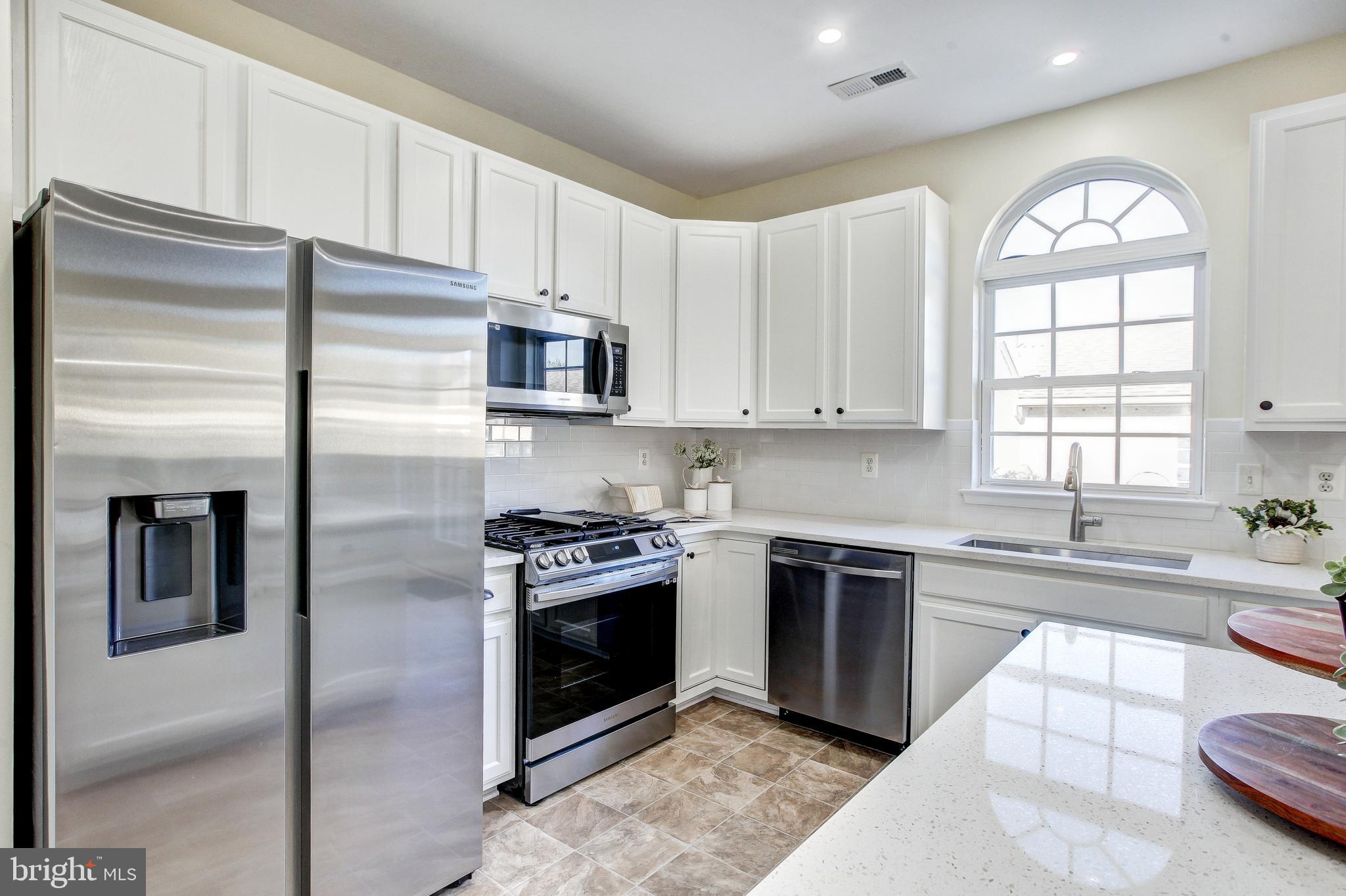 WORMANS MILL - Residential