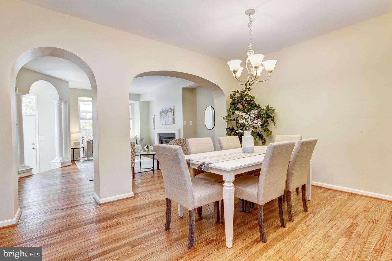 WORMANS MILL - Residential