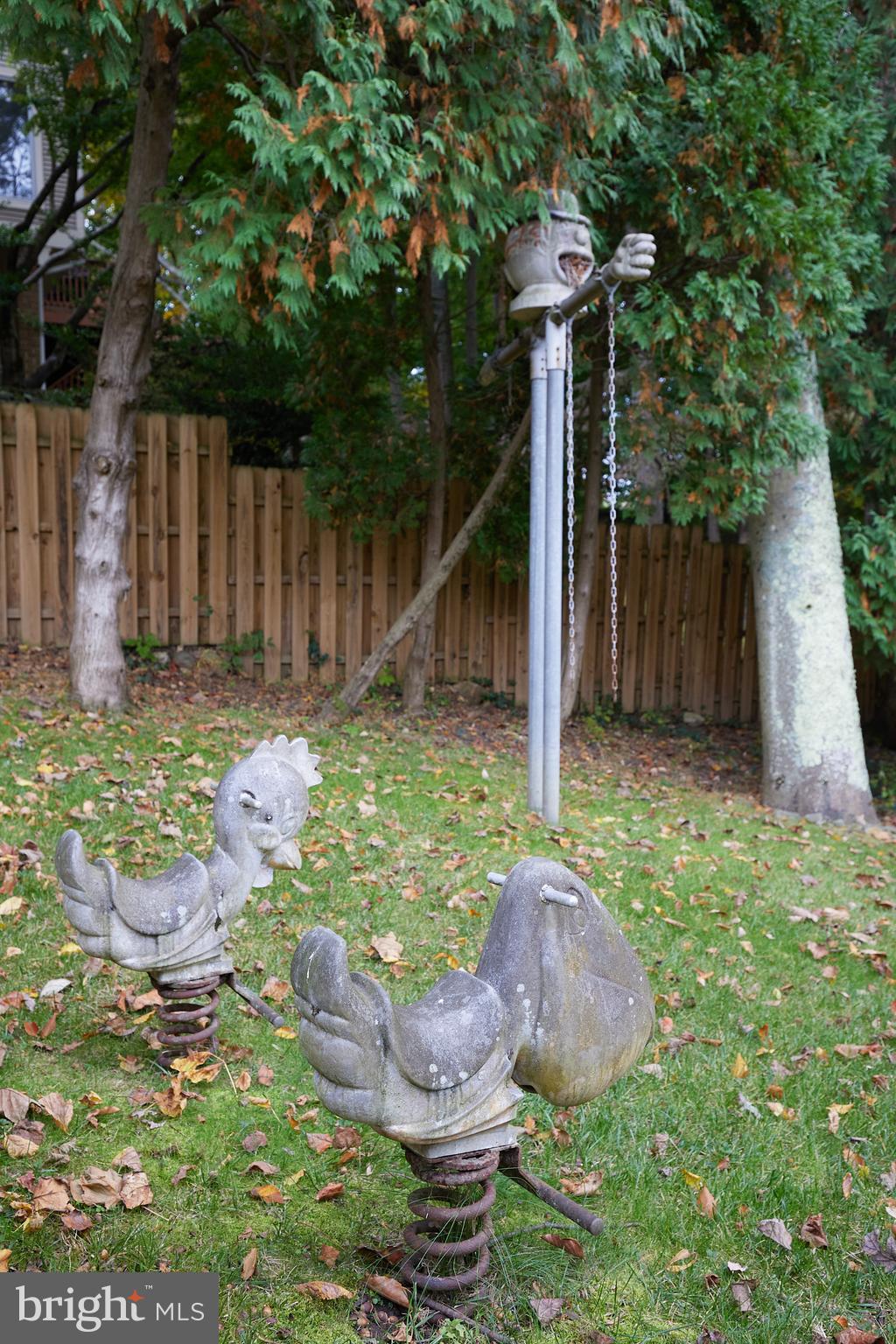 BANNOCKBURN ESTATES - Residential