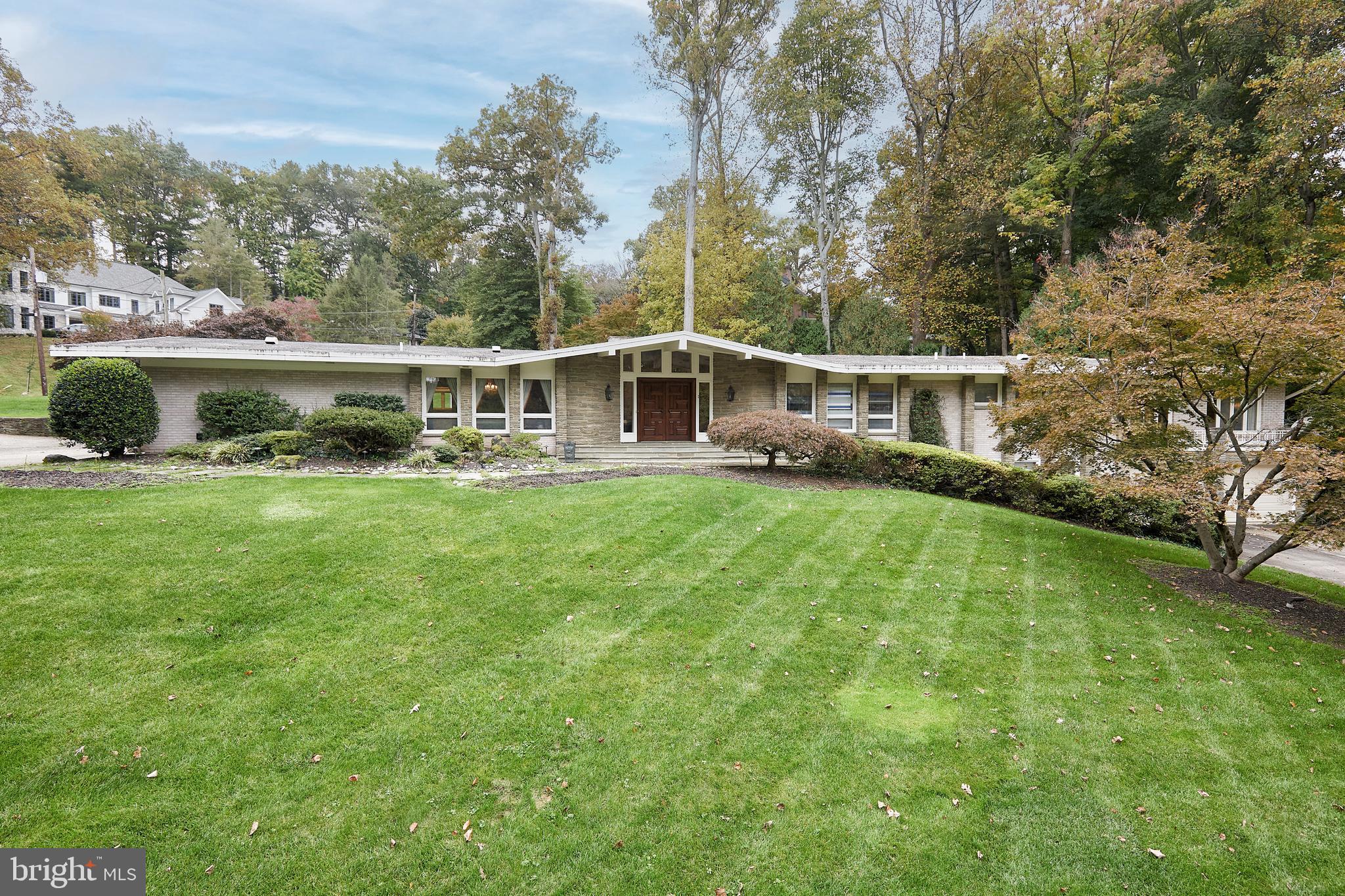 BANNOCKBURN ESTATES - Residential