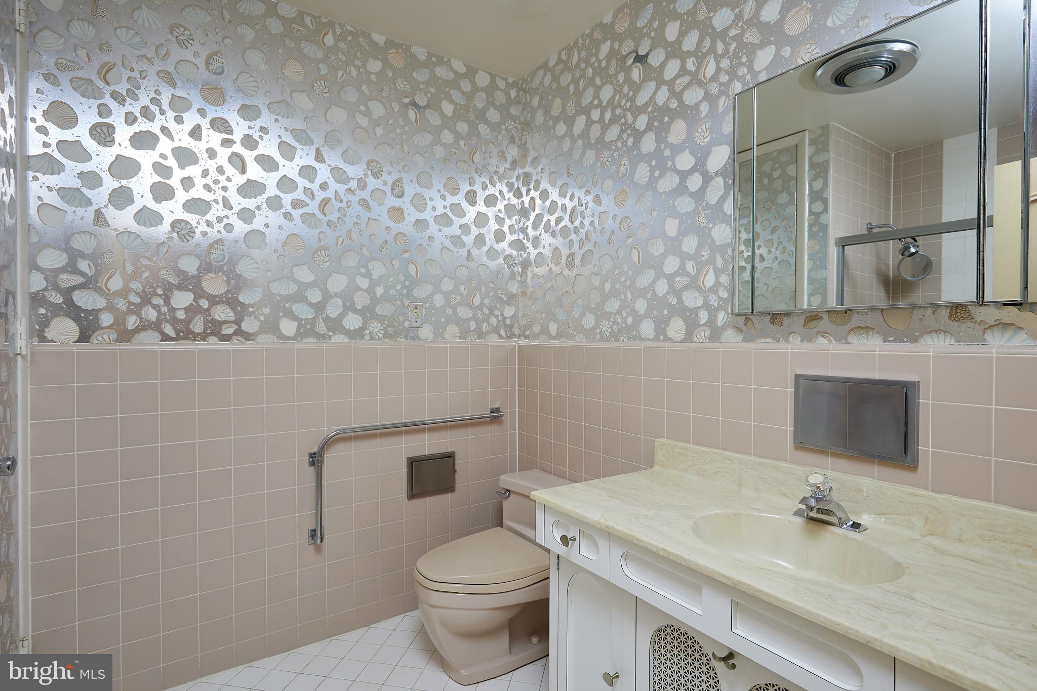 BANNOCKBURN ESTATES - Residential