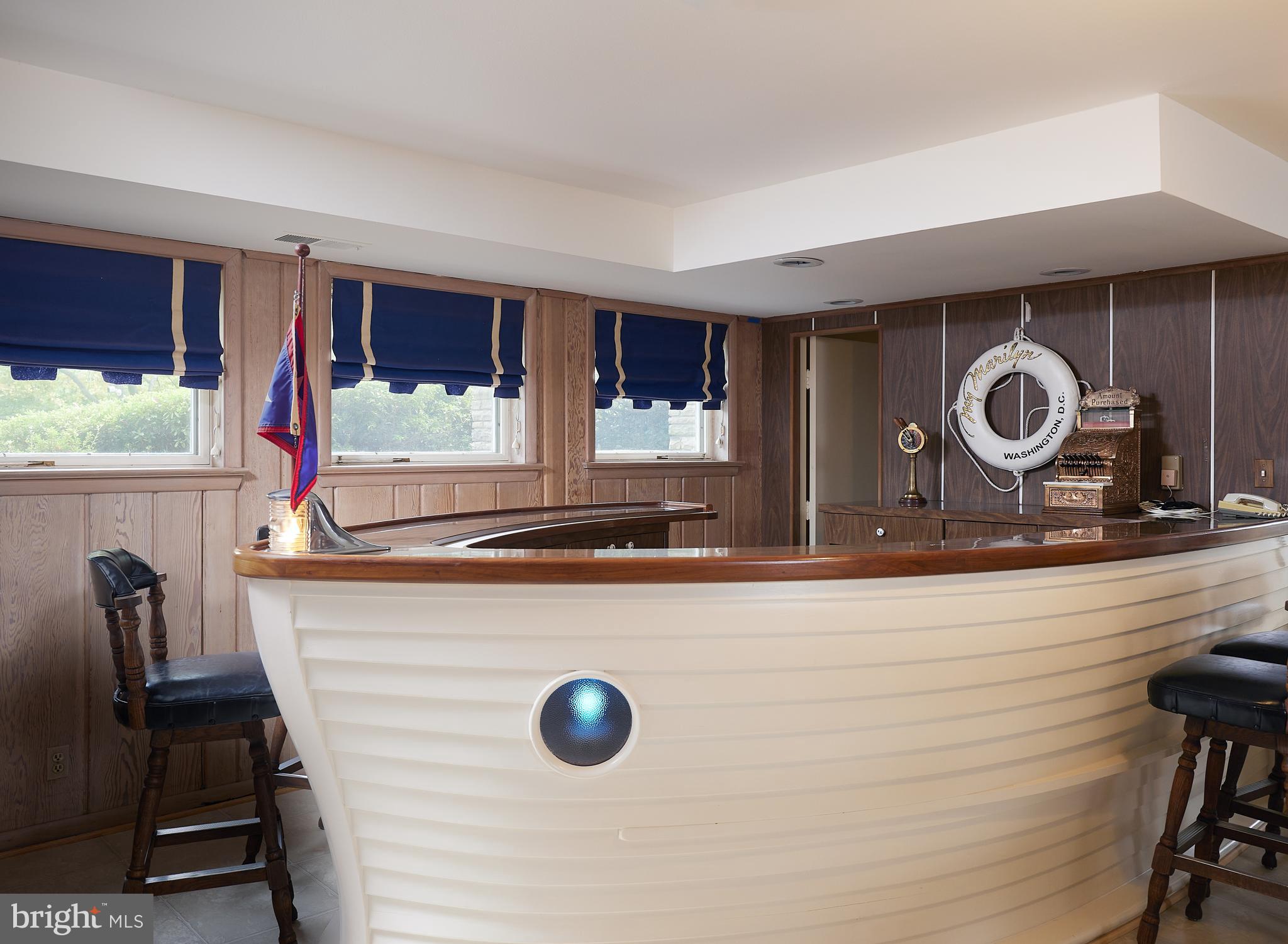 BANNOCKBURN ESTATES - Residential