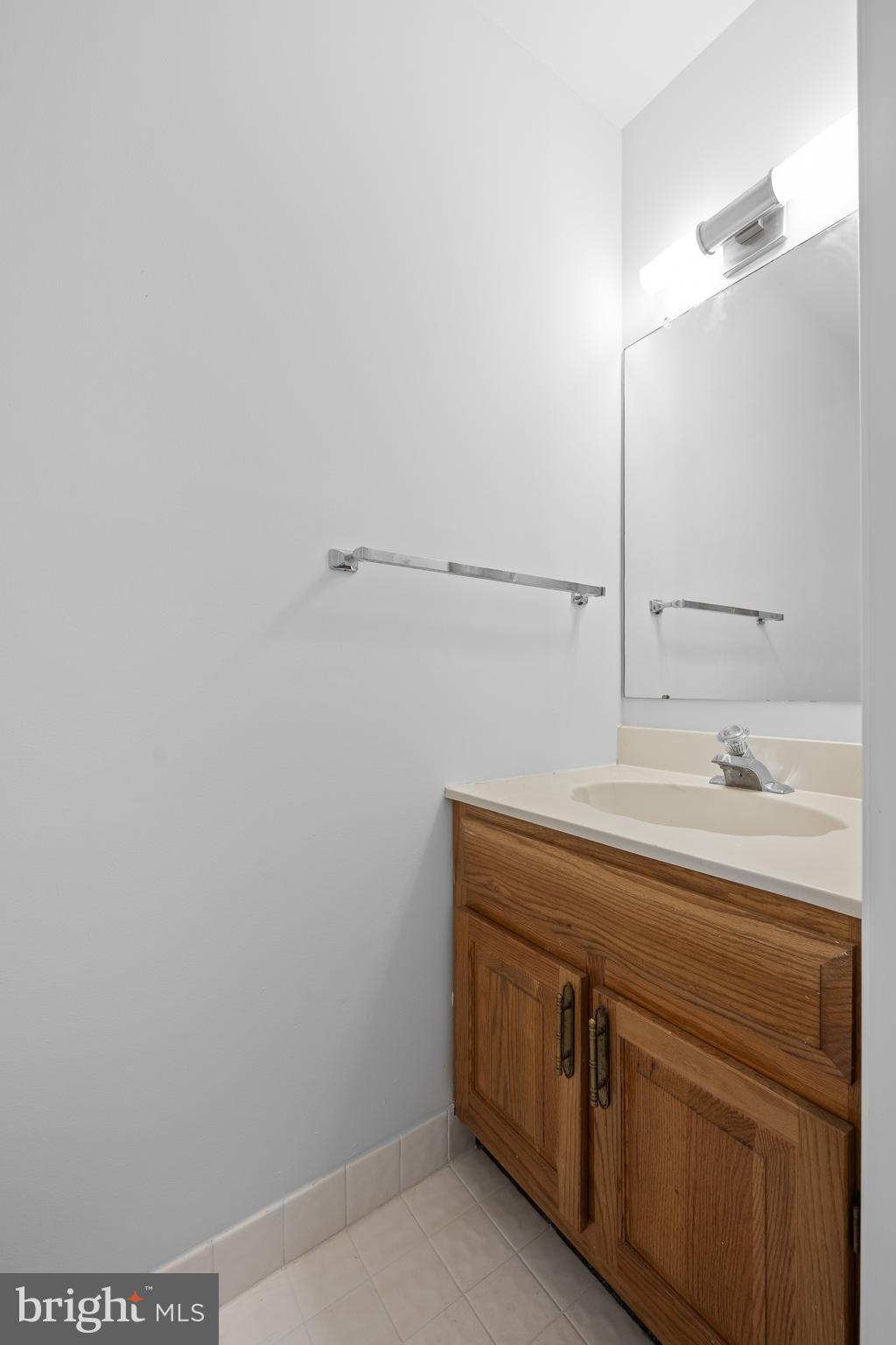 REBEL HILL - Residential