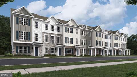 Townhouse For Sale - 104 Barlett Lane<br/> HARRISBURG, PA 17111