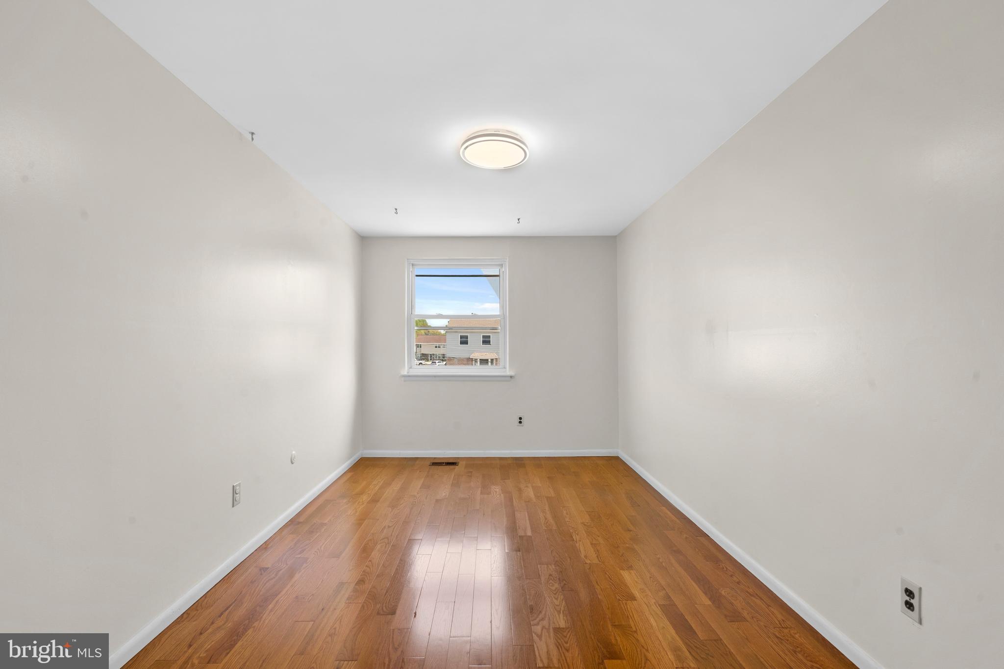 TORRESDALE - Residential Lease