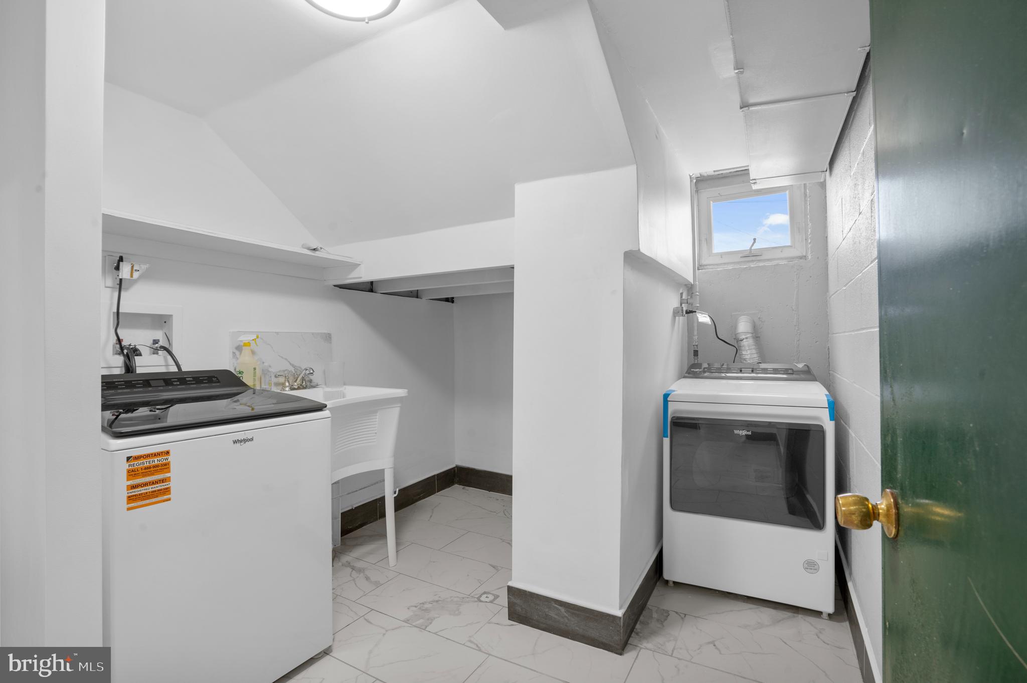 TORRESDALE - Residential Lease