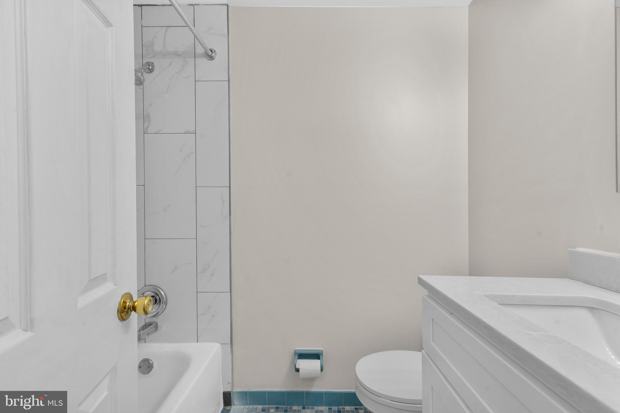 TORRESDALE - Residential Lease