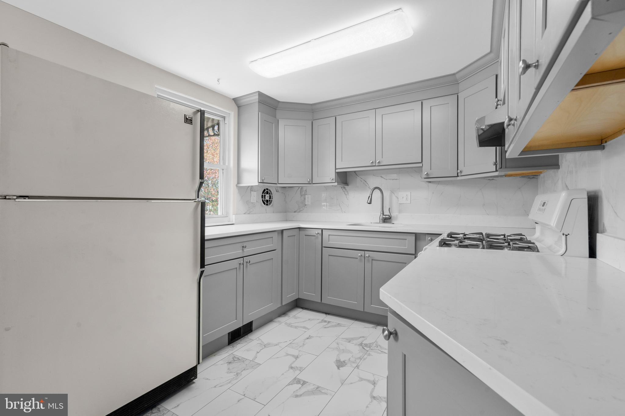 TORRESDALE - Residential Lease