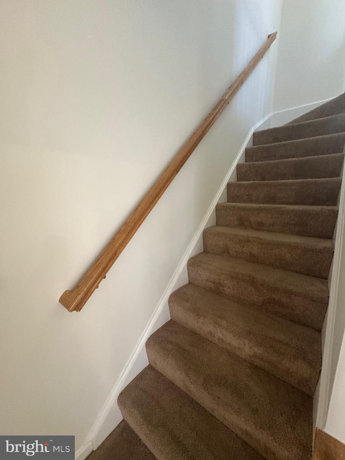 THOUSAND OAKS - Residential Lease