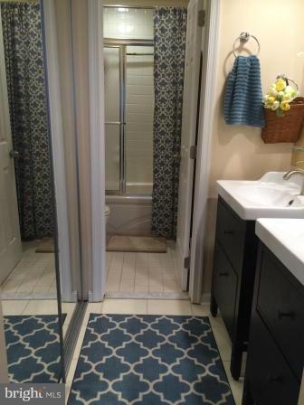 WESTRIDGE - Residential Lease