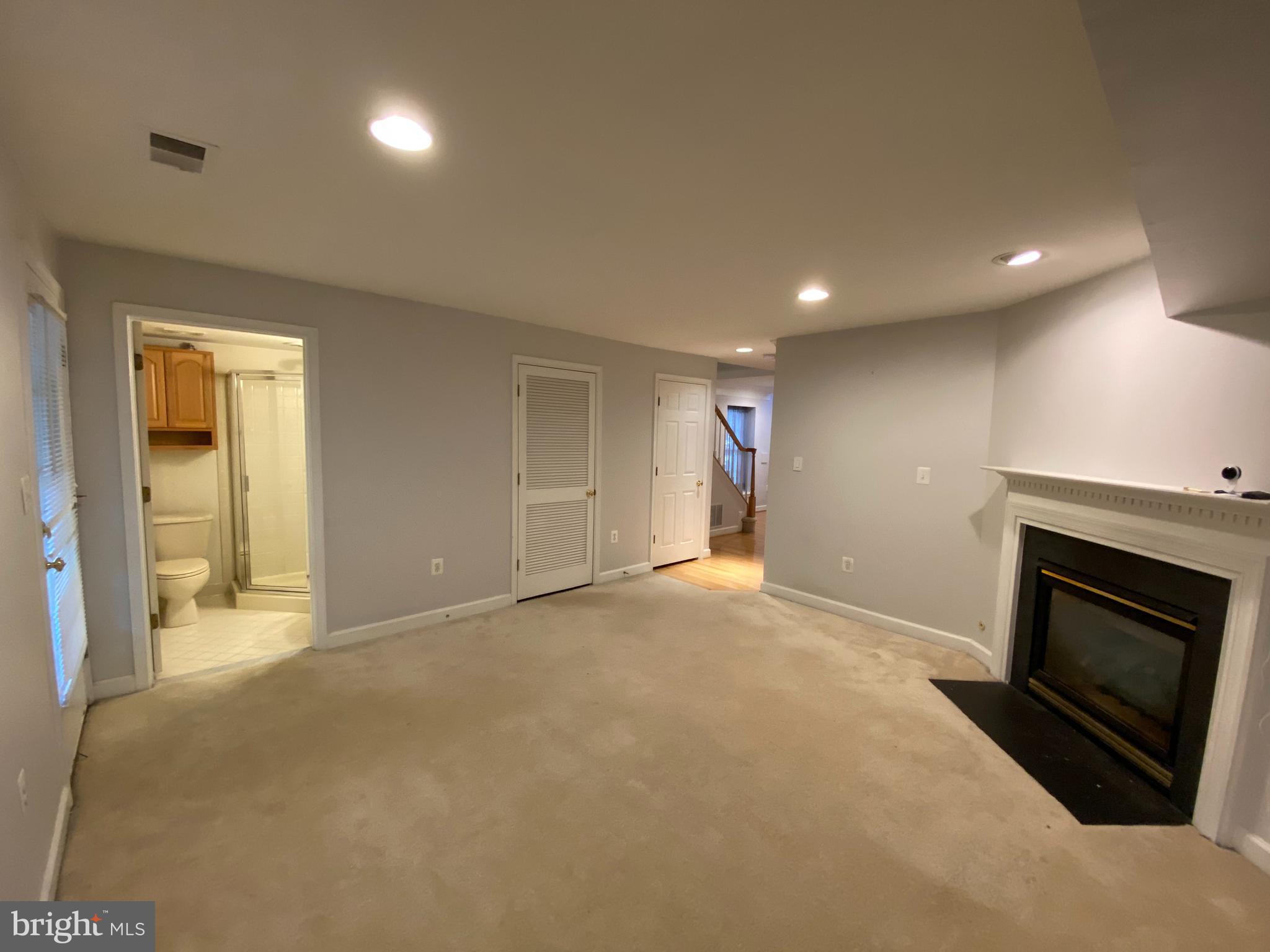 PARKSIDE AT FAIRFAX - Residential Lease