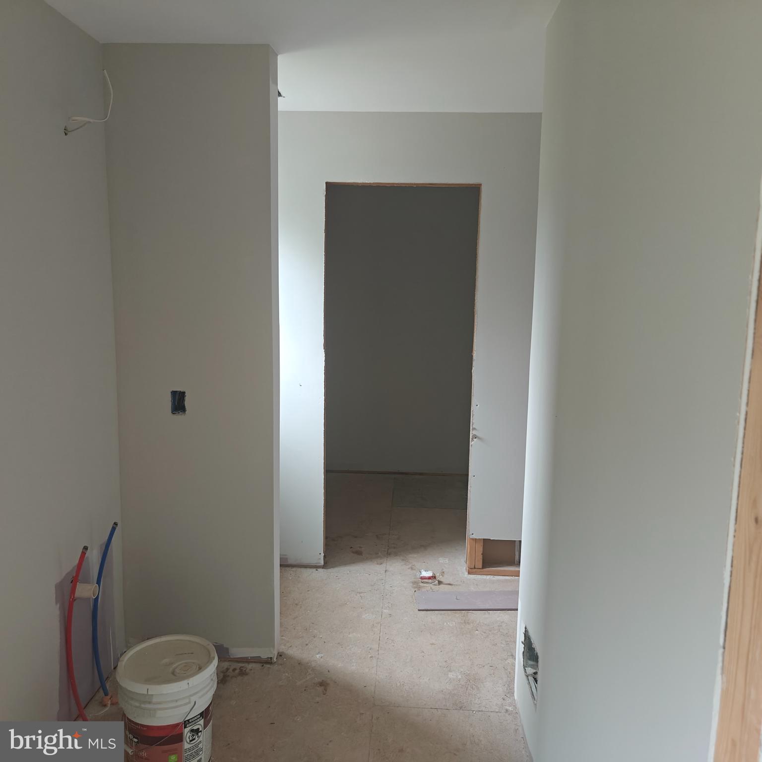 LANSDALE - Residential