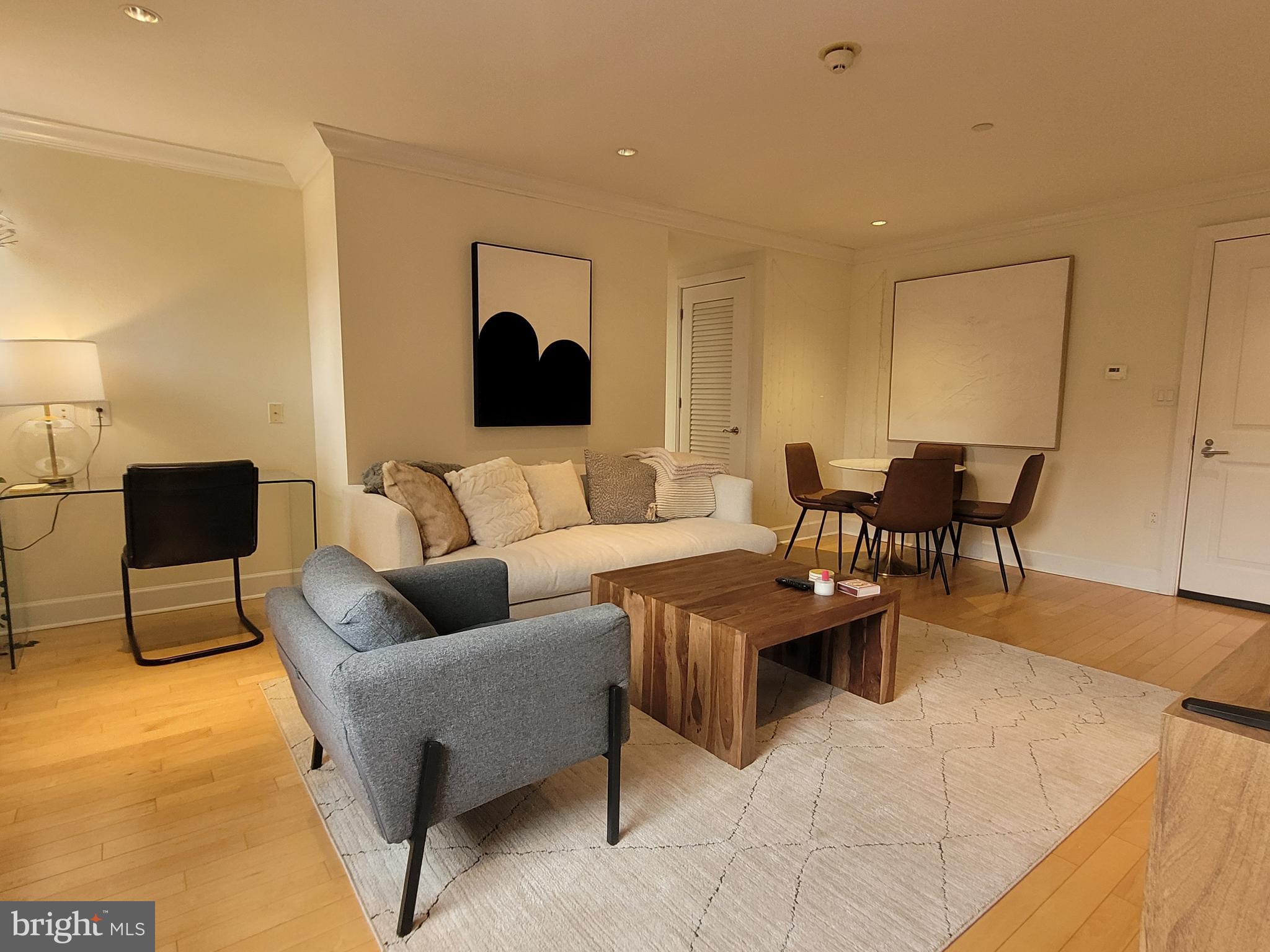 RITTENHOUSE SQUARE - Residential Lease