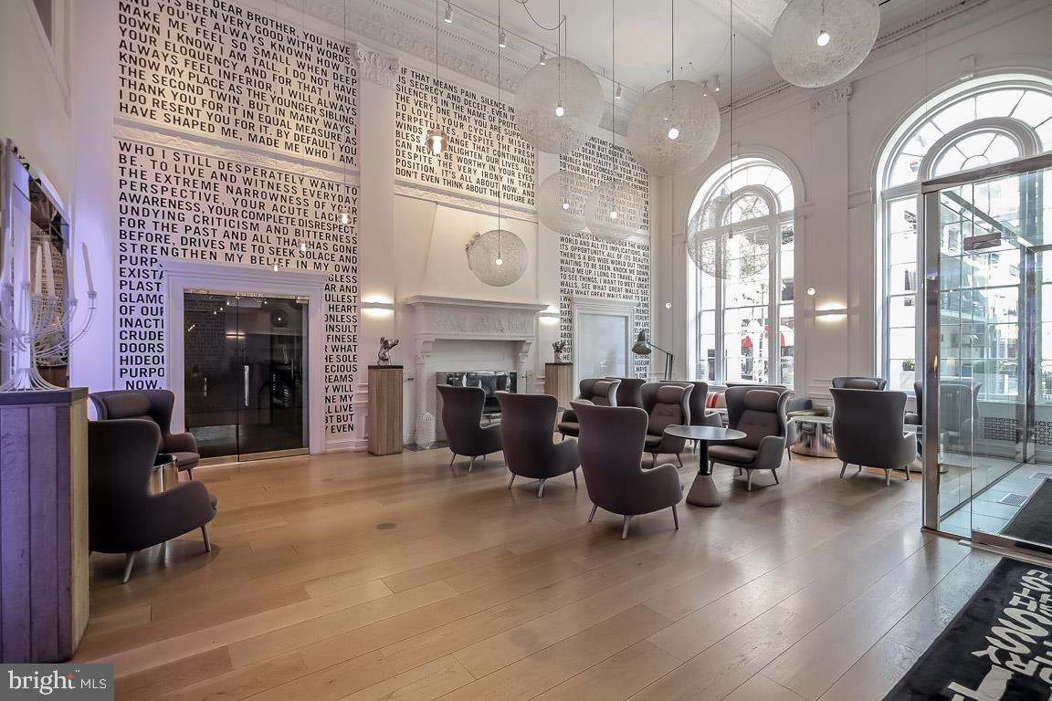 RITTENHOUSE SQUARE - Residential Lease