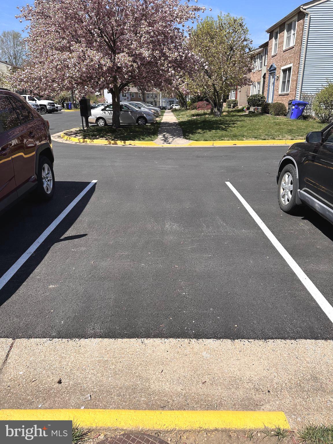 D EVEREUX WEST - Residential Lease