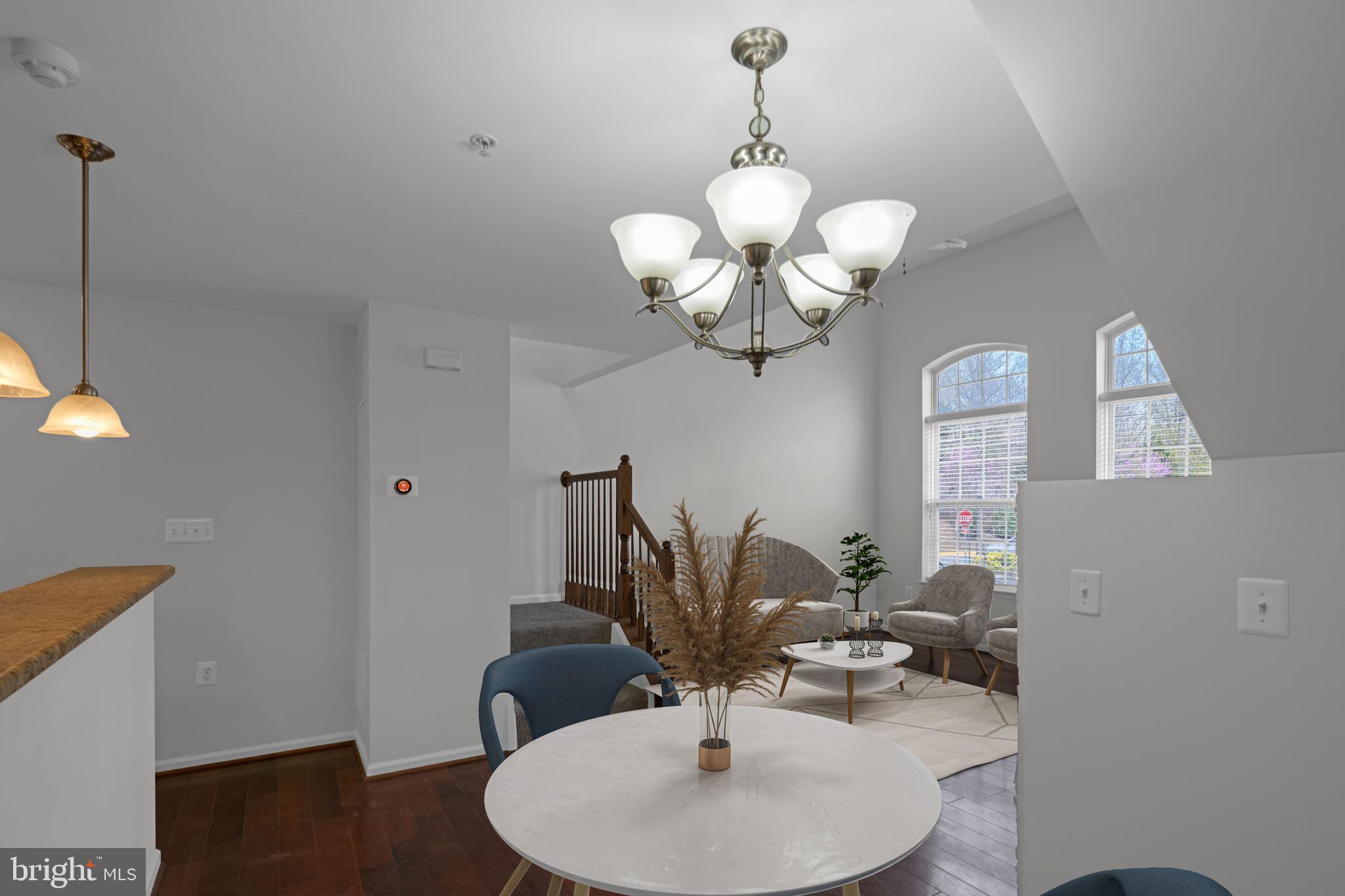 MARKET CENTER CONDOMINIUM - Residential