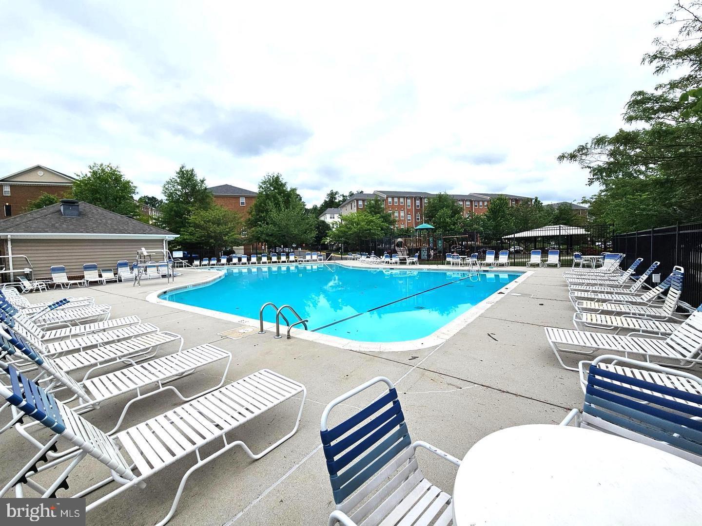 MARKET CENTER CONDOMINIUM - Residential