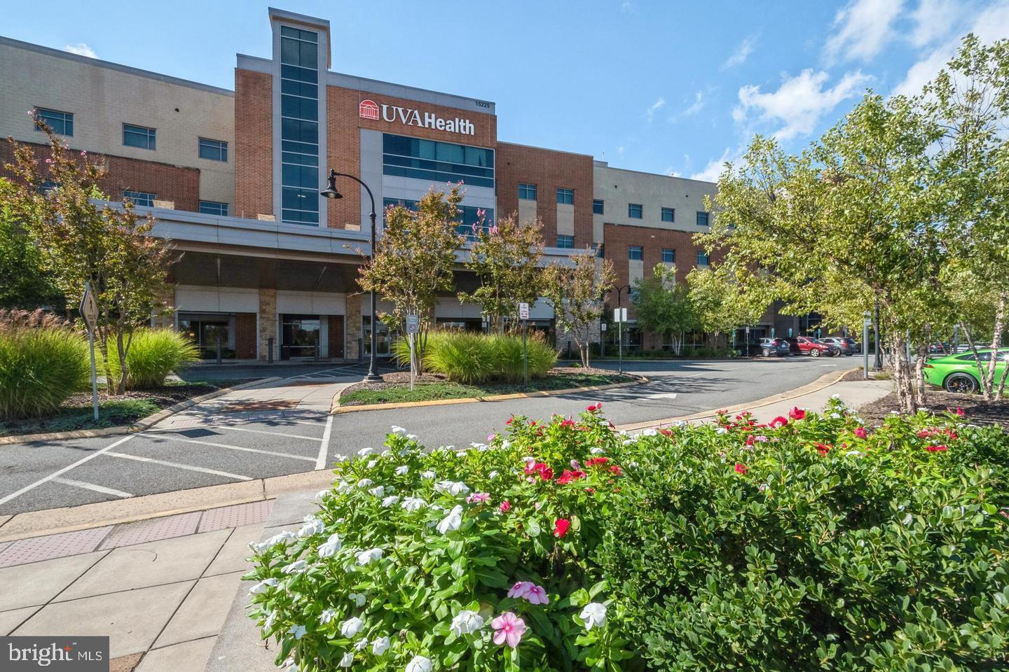 MARKET CENTER CONDOMINIUM - Residential