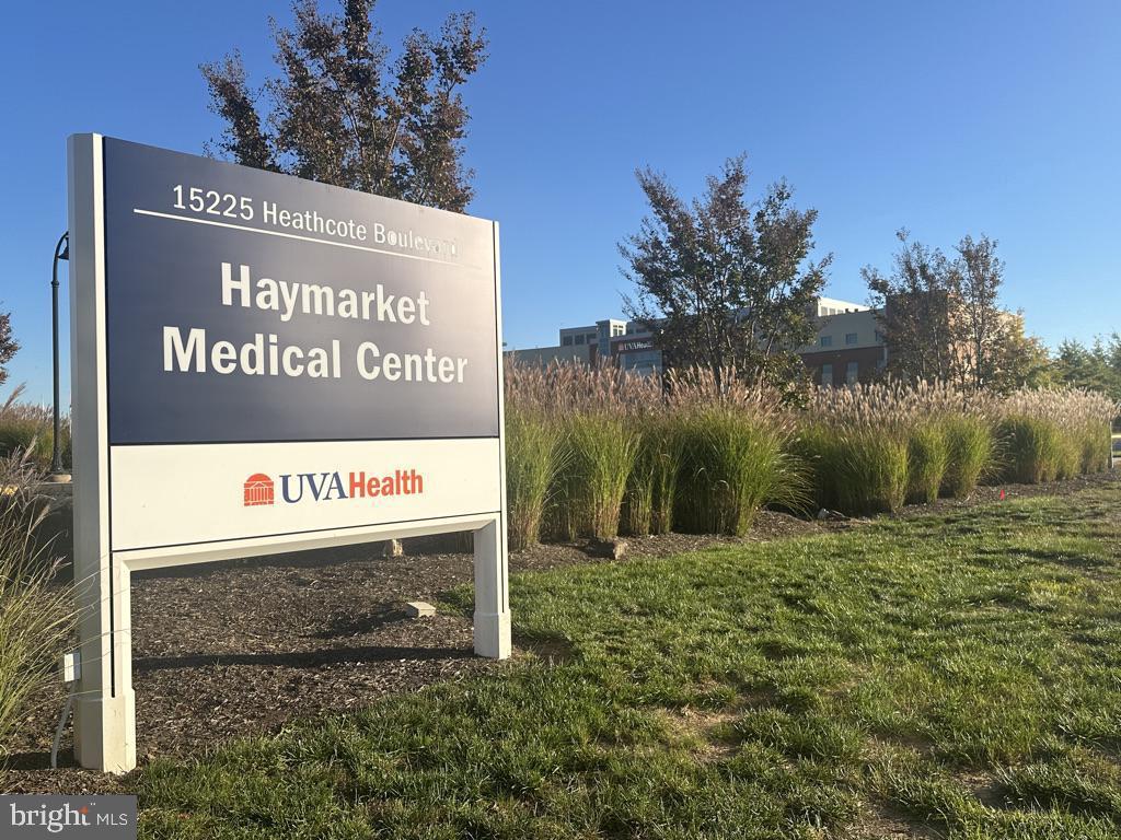 MARKET CENTER CONDOMINIUM - Residential