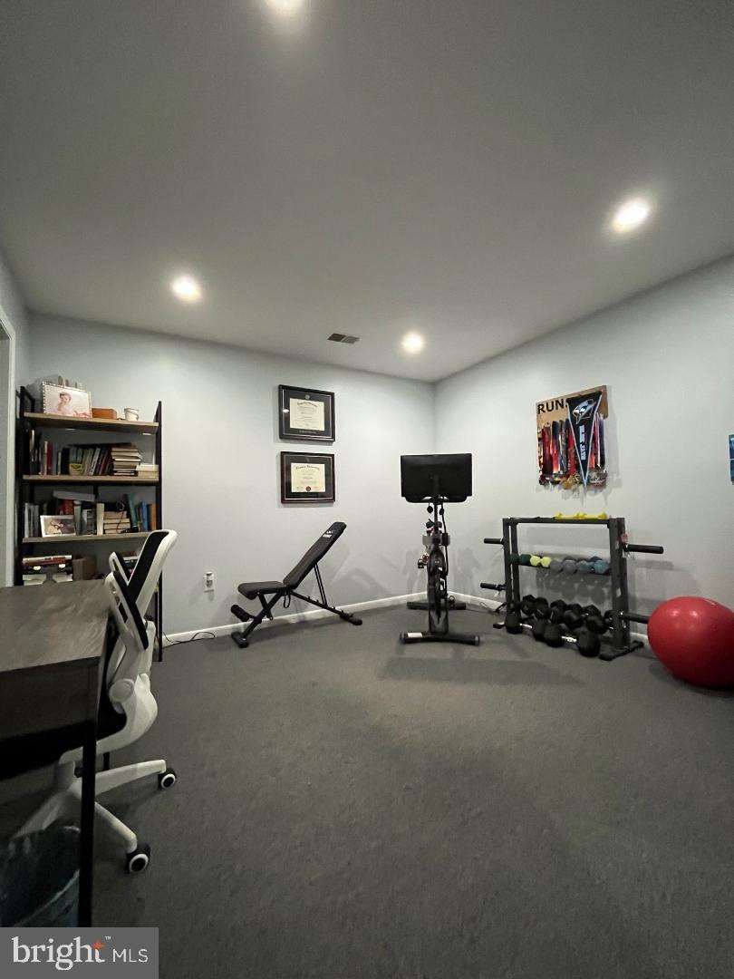 SUMMIT RIDGE - Residential