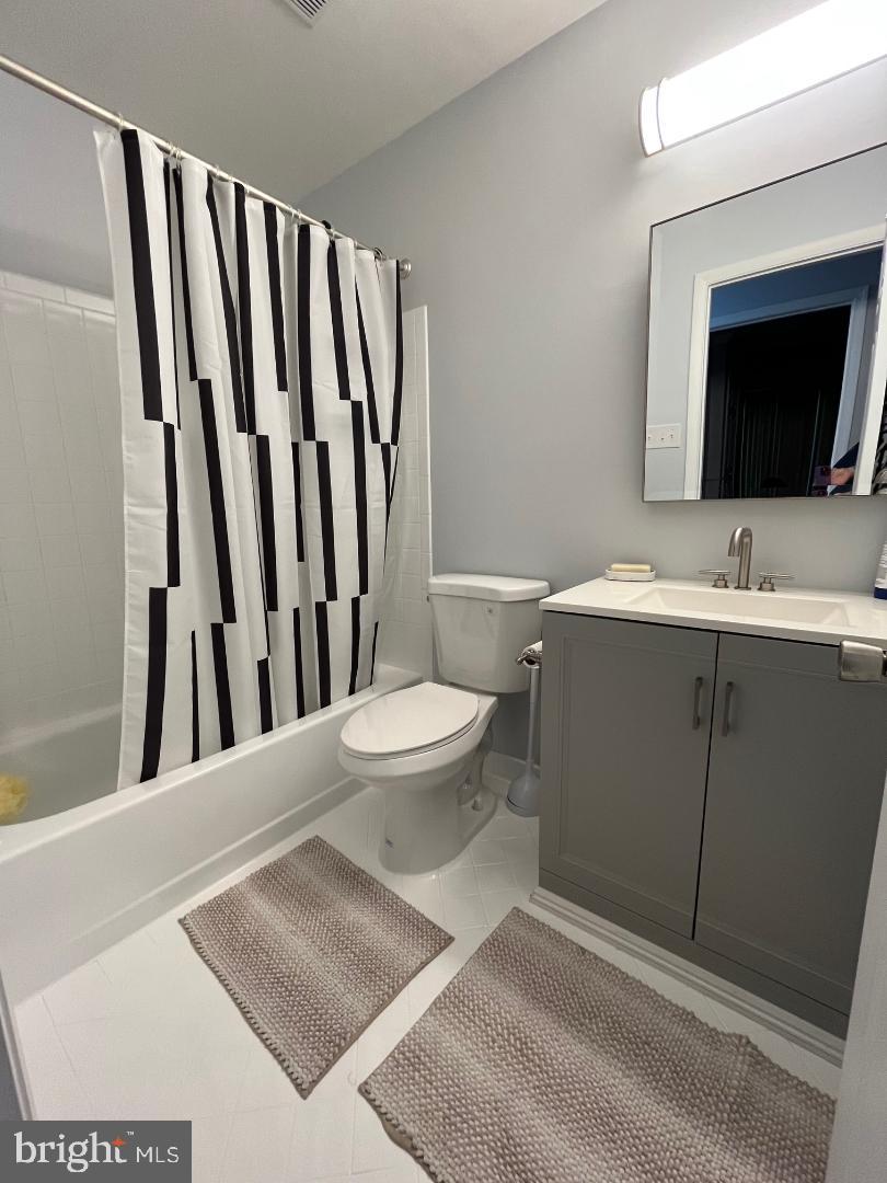 SUMMIT RIDGE - Residential