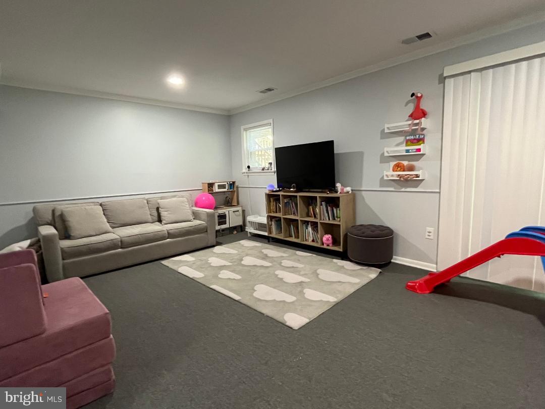 SUMMIT RIDGE - Residential