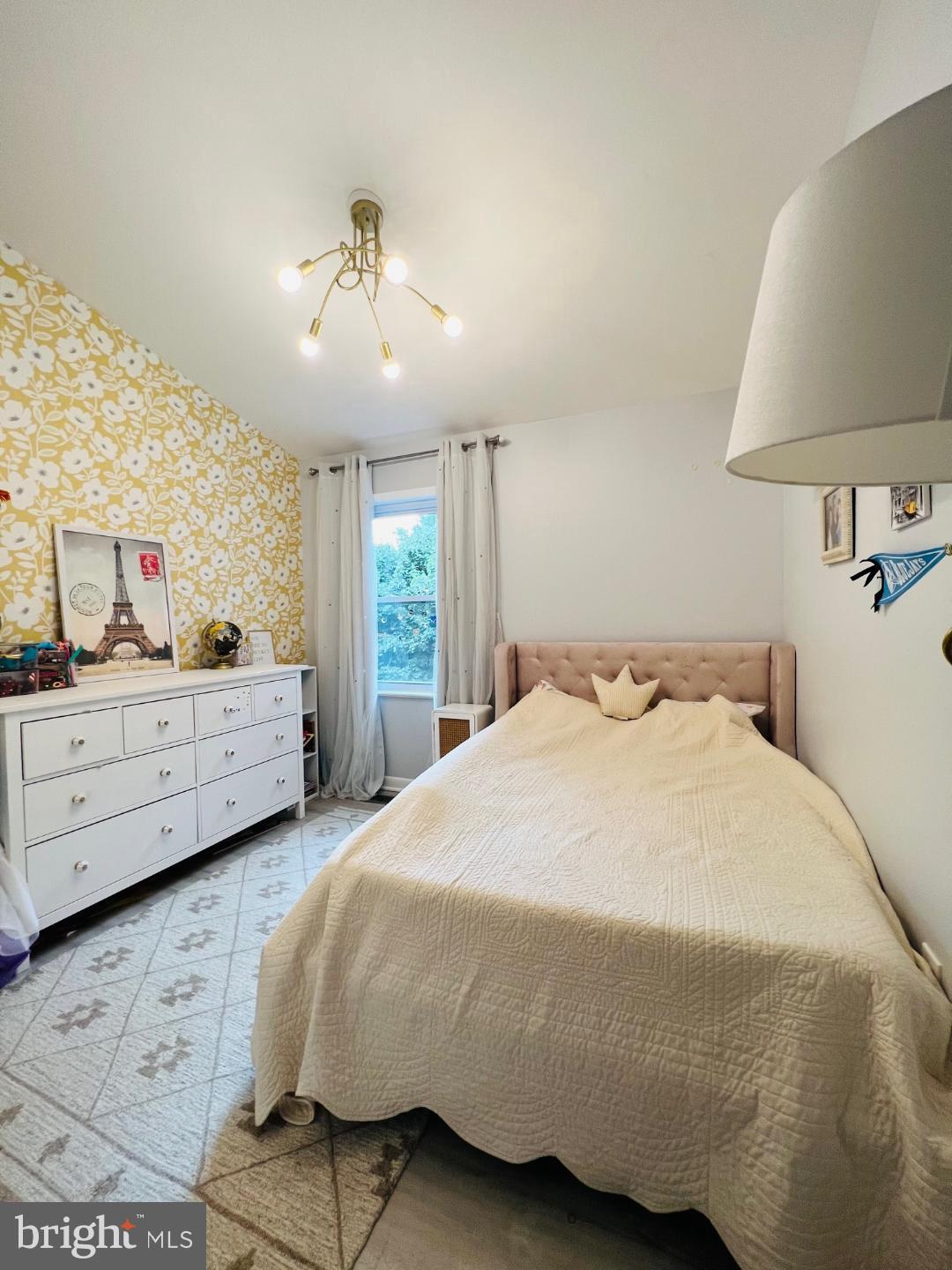 SUMMIT RIDGE - Residential