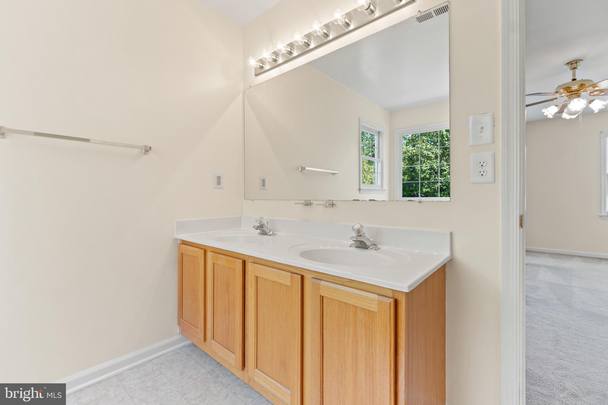 SUMMERWOOD - Residential