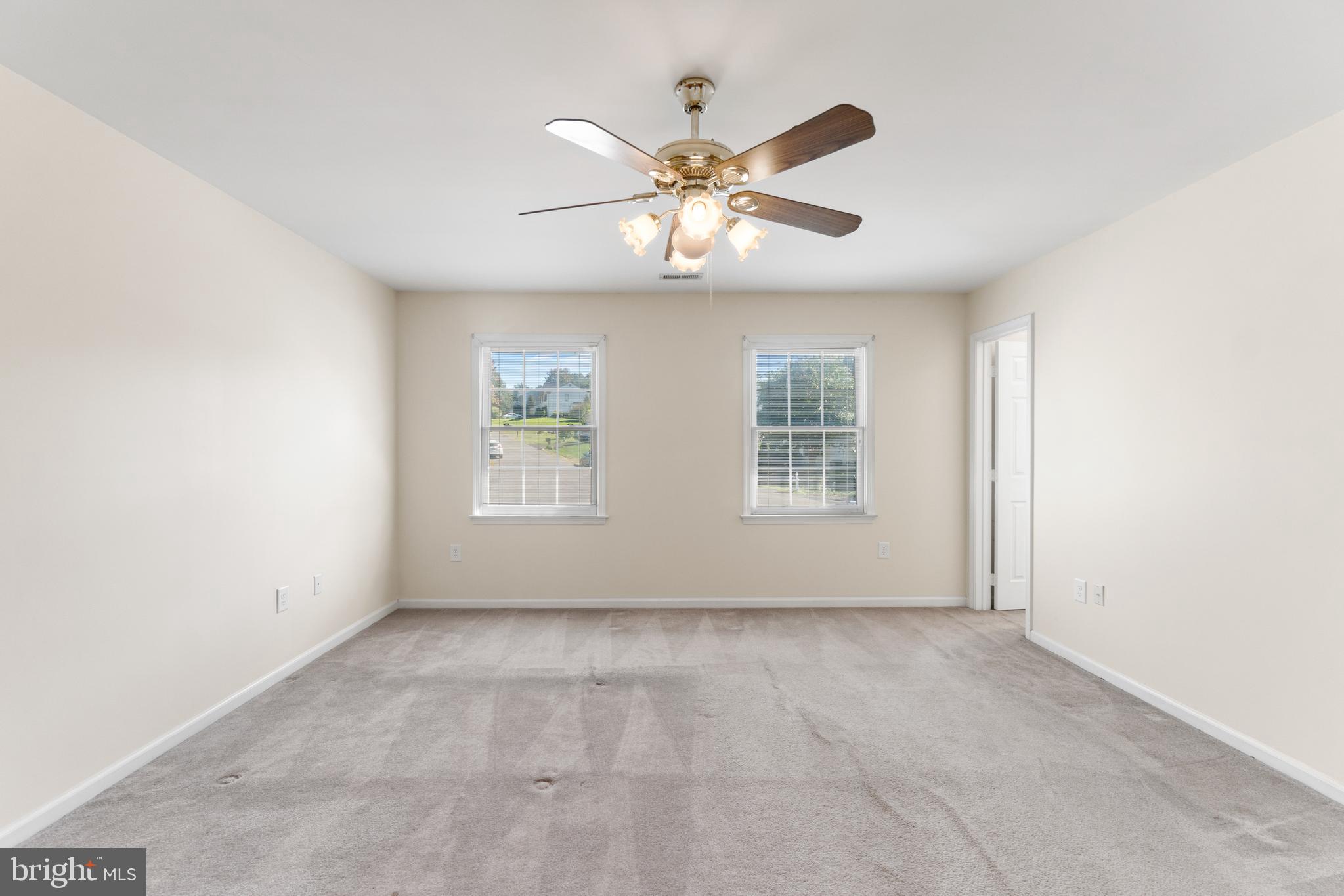 SUMMERWOOD - Residential