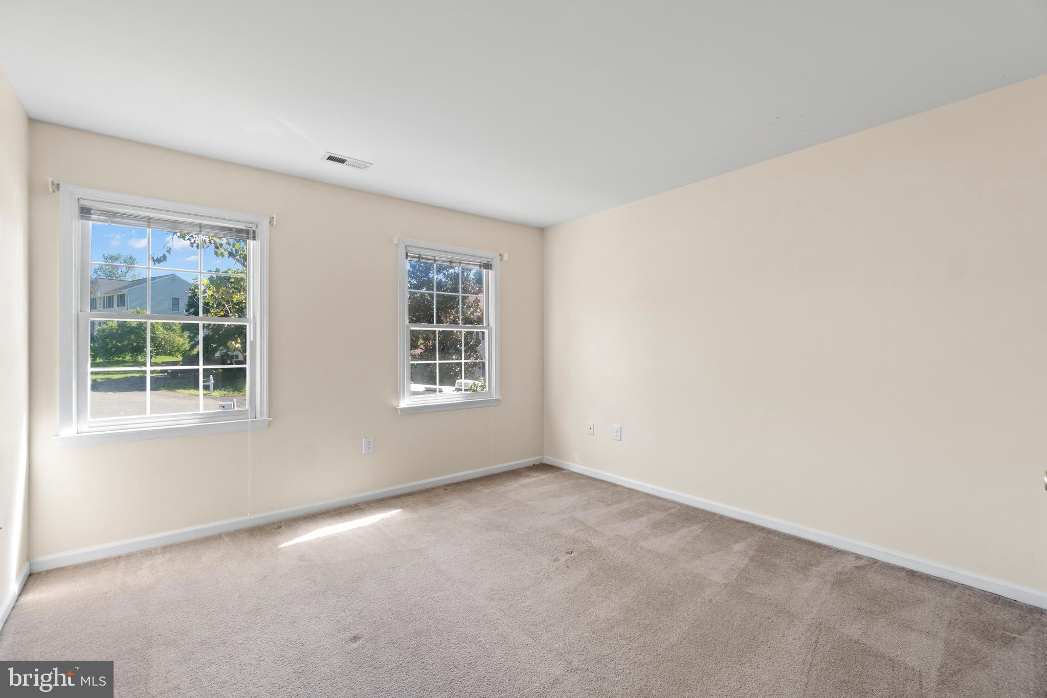 SUMMERWOOD - Residential