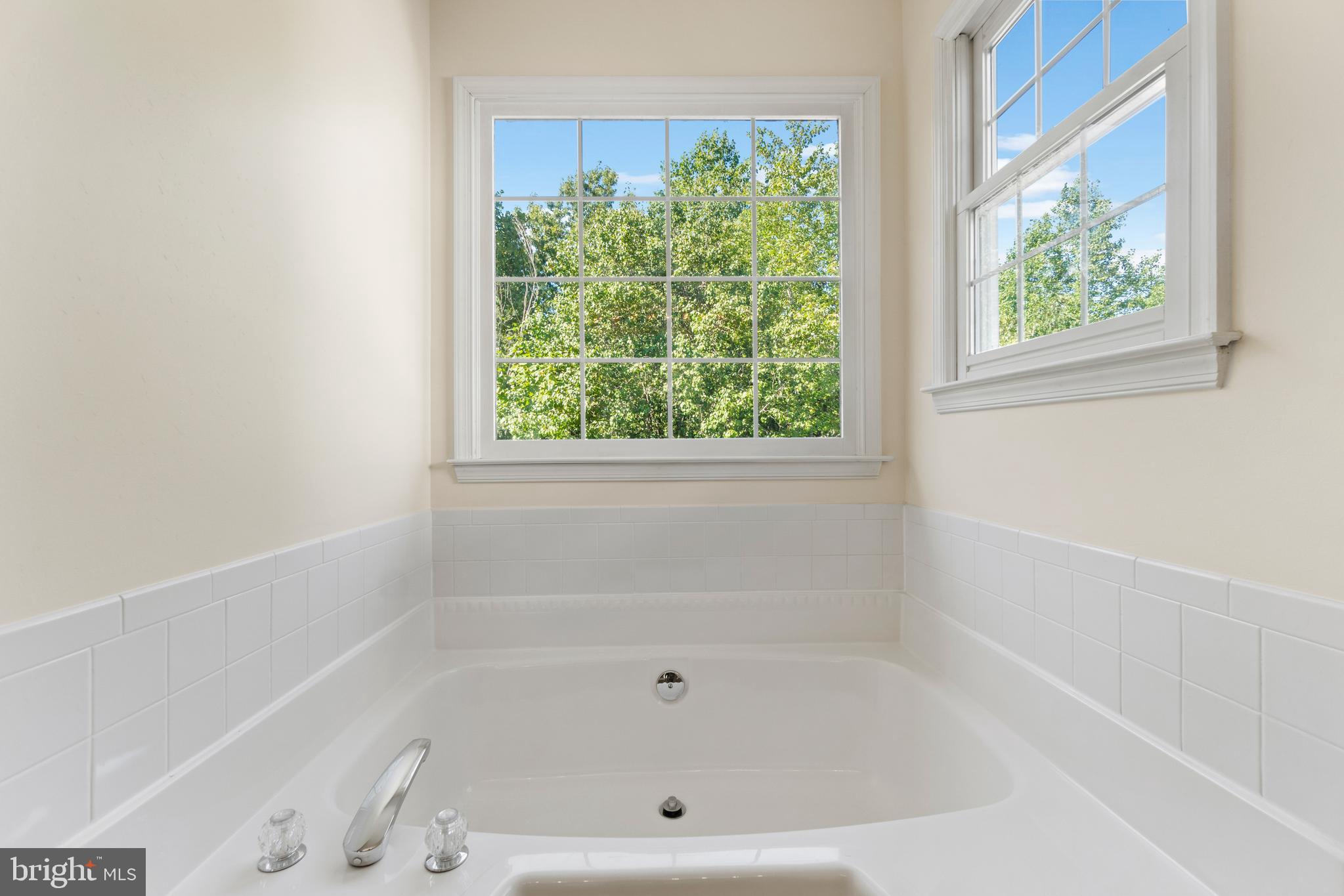 SUMMERWOOD - Residential