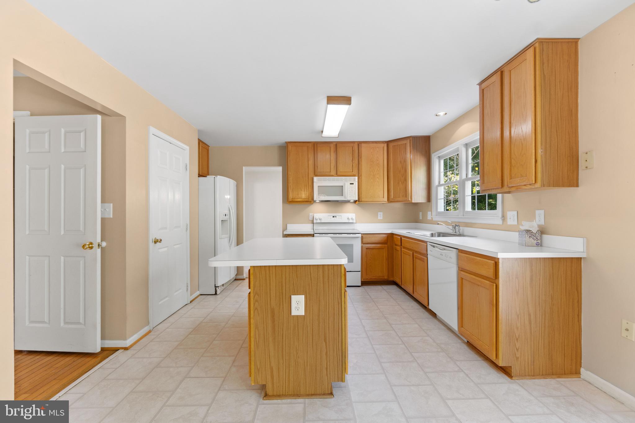 SUMMERWOOD - Residential