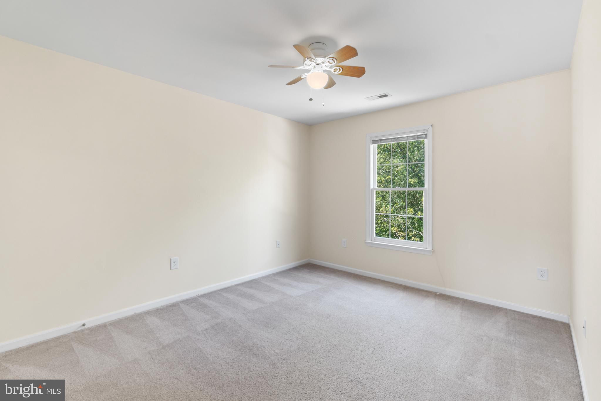 SUMMERWOOD - Residential